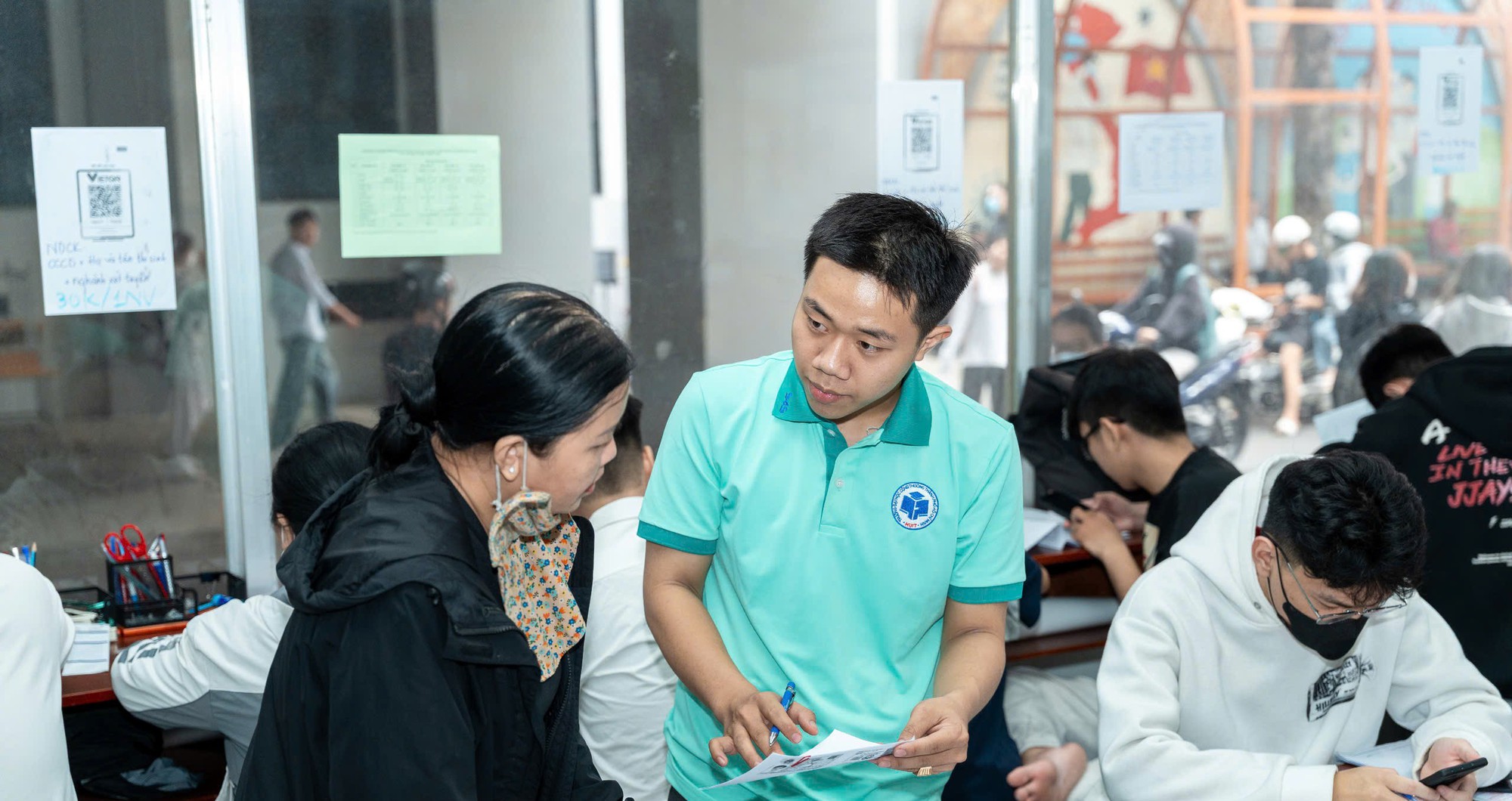 Tuyển sinh ĐH 2025: Cẩn trọng với ‘bẫy’ điểm sàn Tuyển sinh ĐH 2025: Cẩn trọng với ‘bẫy’ điểm sàn