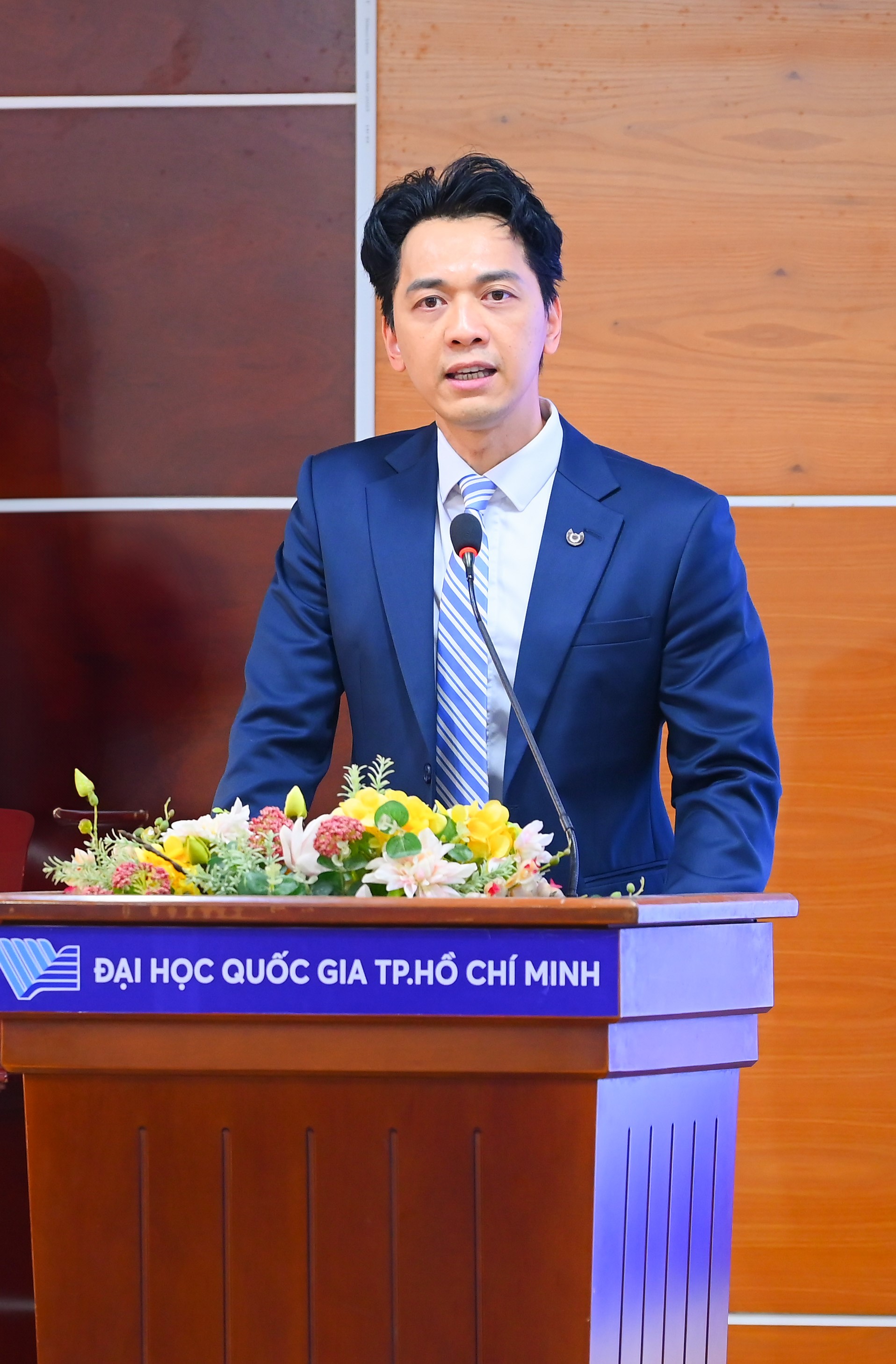 ACB và Đại học Quốc gia TP.HCM triển khai chương trình đồng hành cùng sinh viên- Ảnh 2. ACB và Đại học Quốc gia TP.HCM triển khai chương trình đồng hành cùng sinh viên- Ảnh 2.