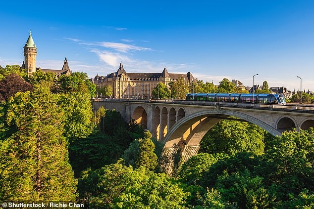 Du khách không mất chi phí đi lại ở Luxembourg. Du khách không mất chi phí đi lại ở Luxembourg.