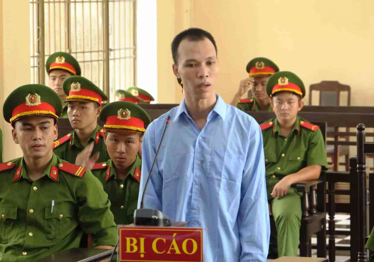 Đà Nẵng: Tử hình kẻ sát hại mẹ ruột rồi kéo thi thể ra sông phi tang - Ảnh 1. Đà Nẵng: Tử hình kẻ sát hại mẹ ruột rồi kéo thi thể ra sông phi tang - Ảnh 1.
