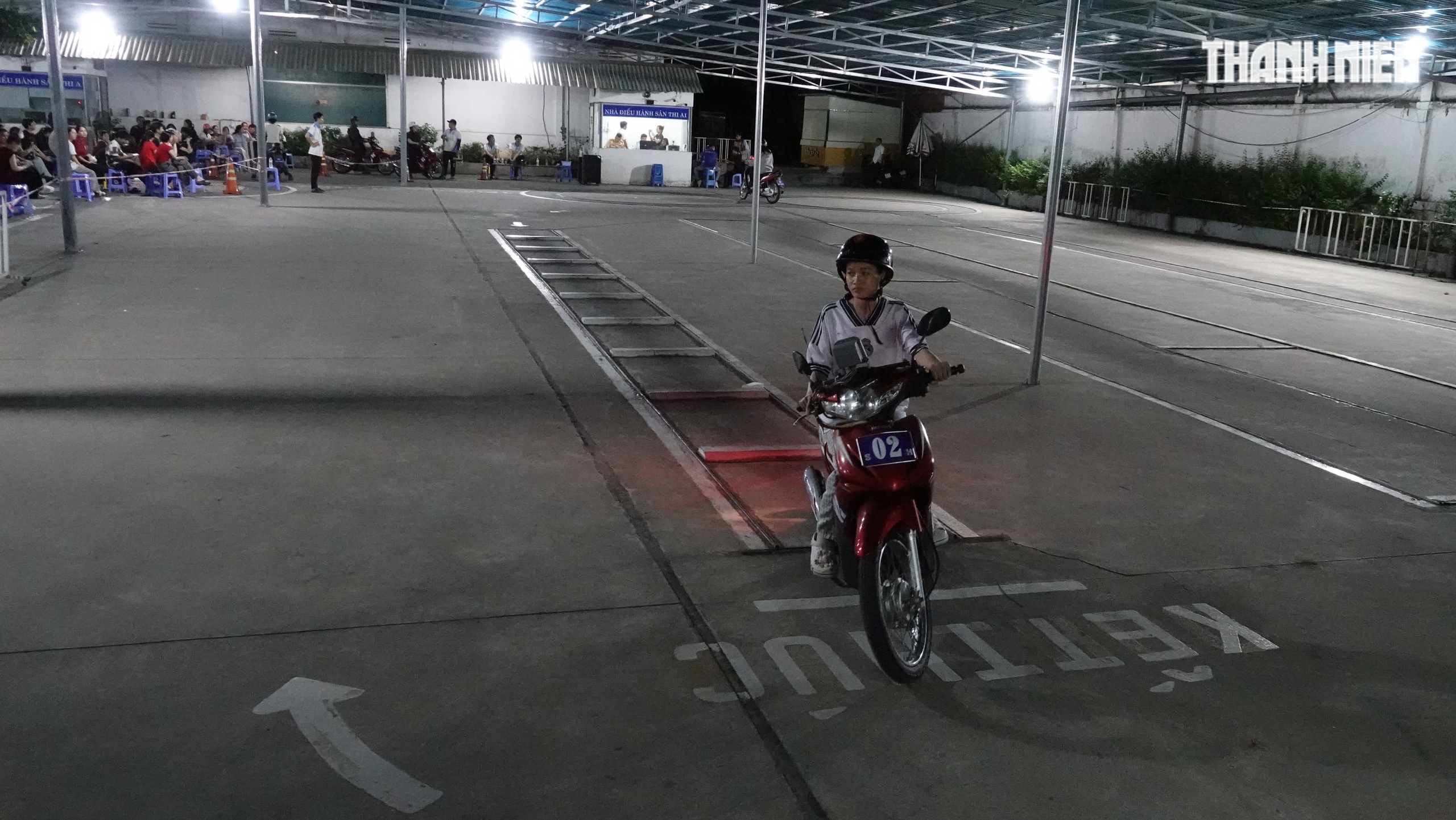 Thi sát hạch bằng lái xe tới nửa đêm: Chưa từng xảy ra với CSGT, thí sinh- Ảnh 10.