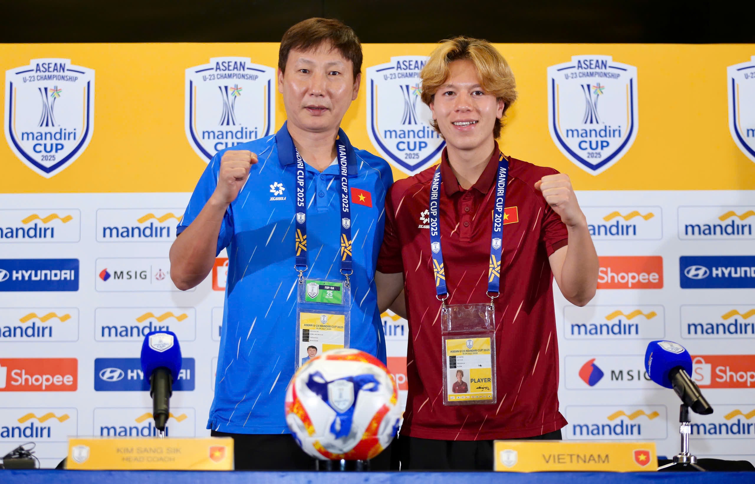 HLV Kim Sang-sik: ‘Theo đúng chuẩn bị, U.23 Việt Nam sẽ chiến thắng’ HLV Kim Sang-sik: ‘Theo đúng chuẩn bị, U.23 Việt Nam sẽ chiến thắng’