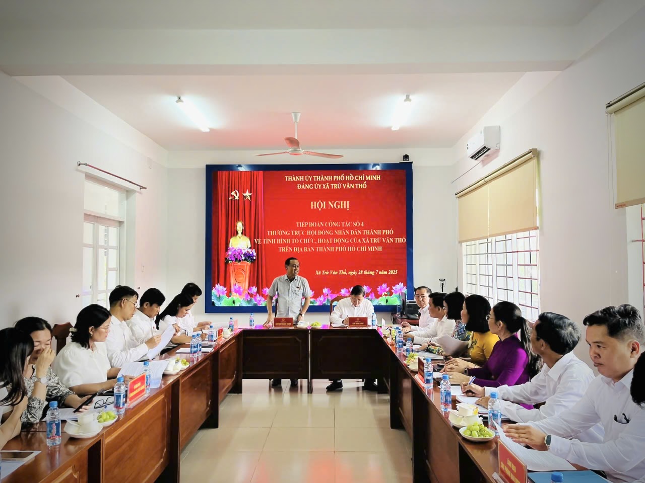 TP.HCM: Xã Trừ Văn Thố cần hướng dẫn người dân thực hiện dịch vụ công trực tuyến - Ảnh 1.