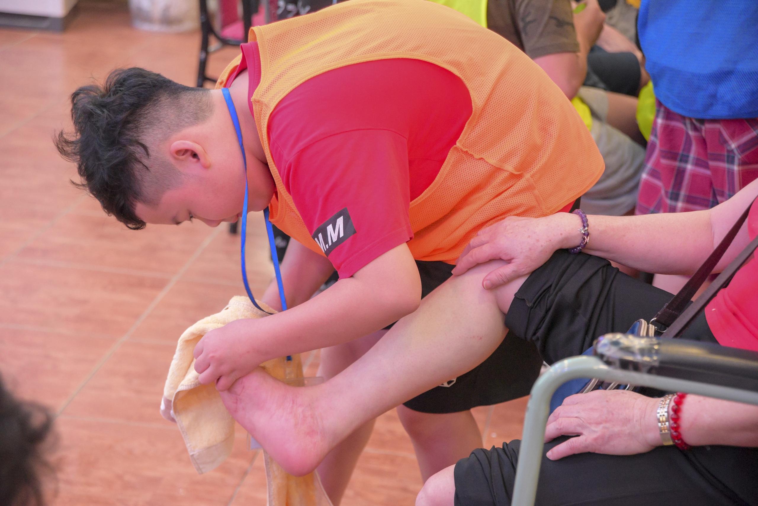 Tuổi teen và bài học yêu thương từ viện dưỡng lão - Ảnh 3.
