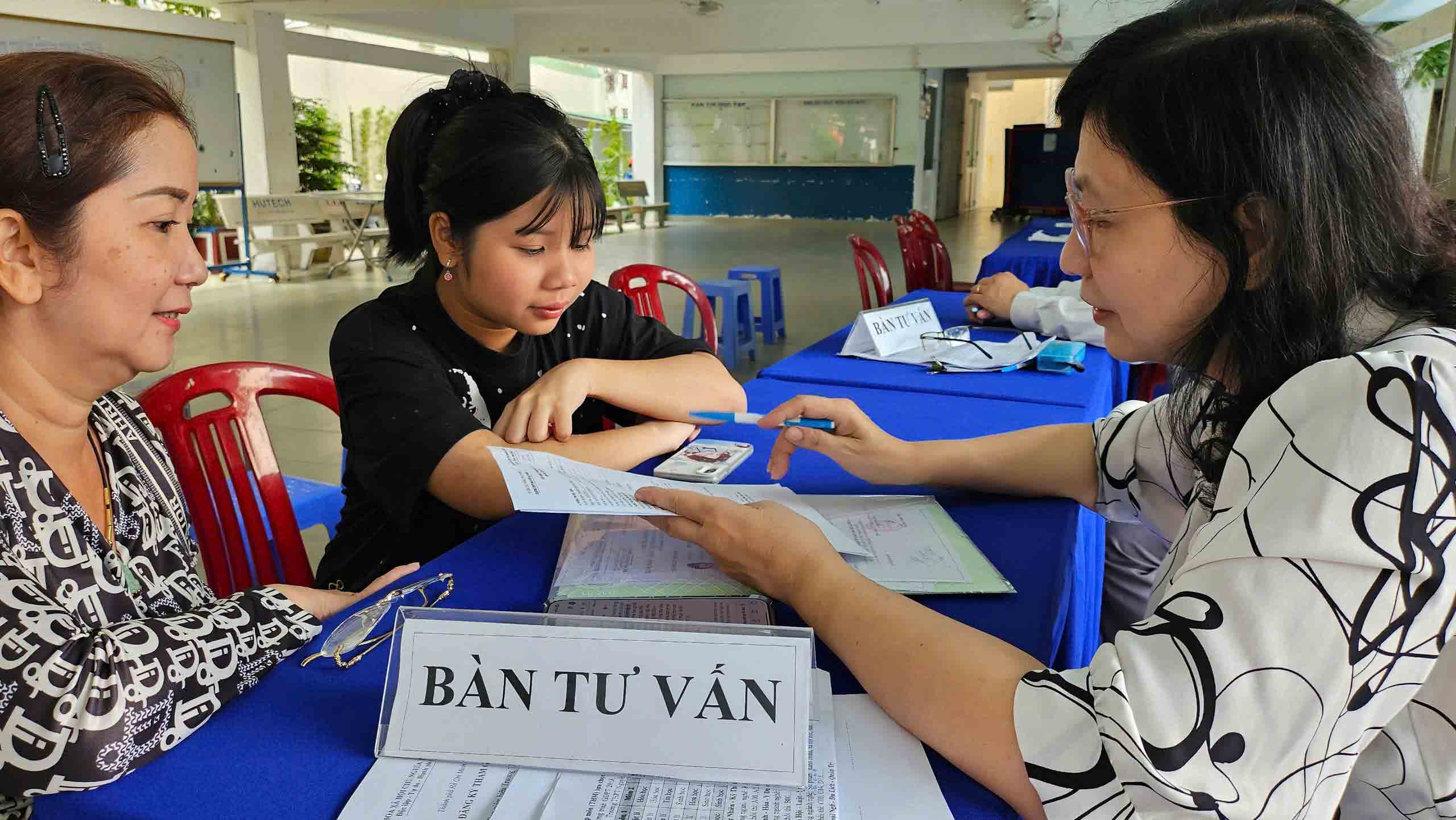 Để học sinh không 'chọn bừa' môn học lớp 10 - Ảnh 1.