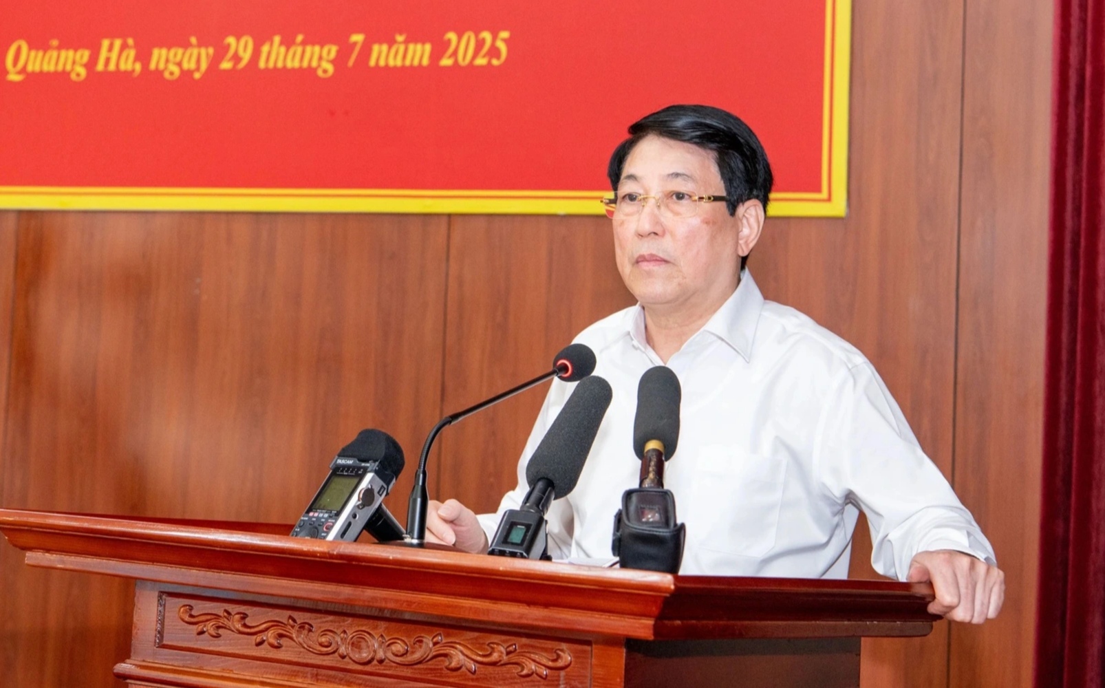 Chủ tịch nước Lương Cường kiểm tra vận hành chính quyền hai cấp tại Quảng Ninh- Ảnh 3.