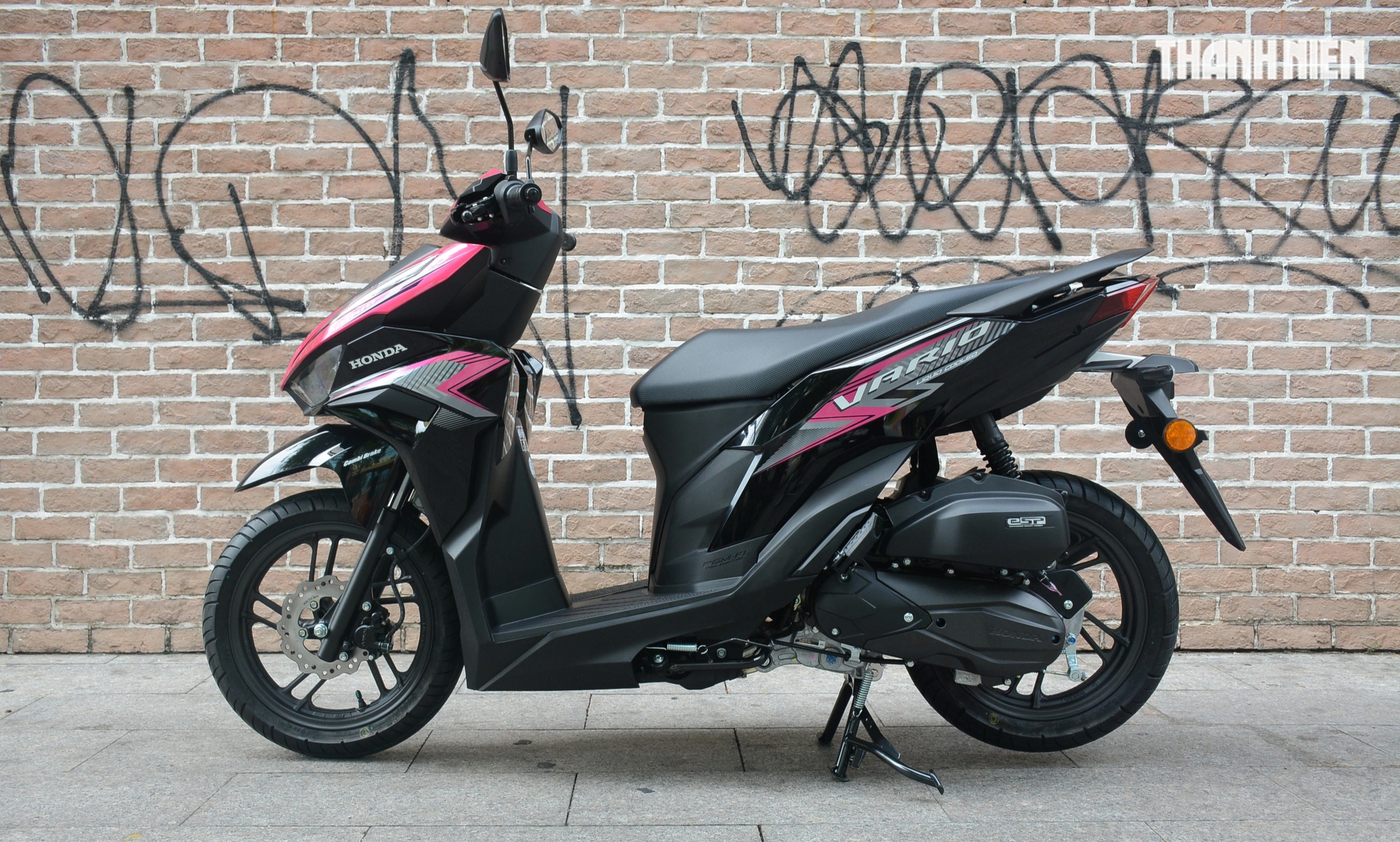 Honda Vario 125 'Made in Malaysia' đầu tiên về Việt Nam, có gì khác biệt? - Ảnh 2.