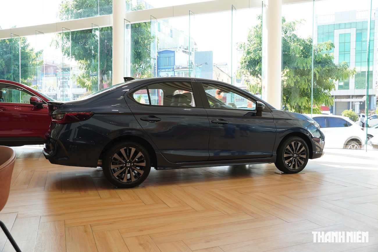 Sedan hạng B: Cuộc chiến của ô tô thương hiệu Nhật - Ảnh 1.