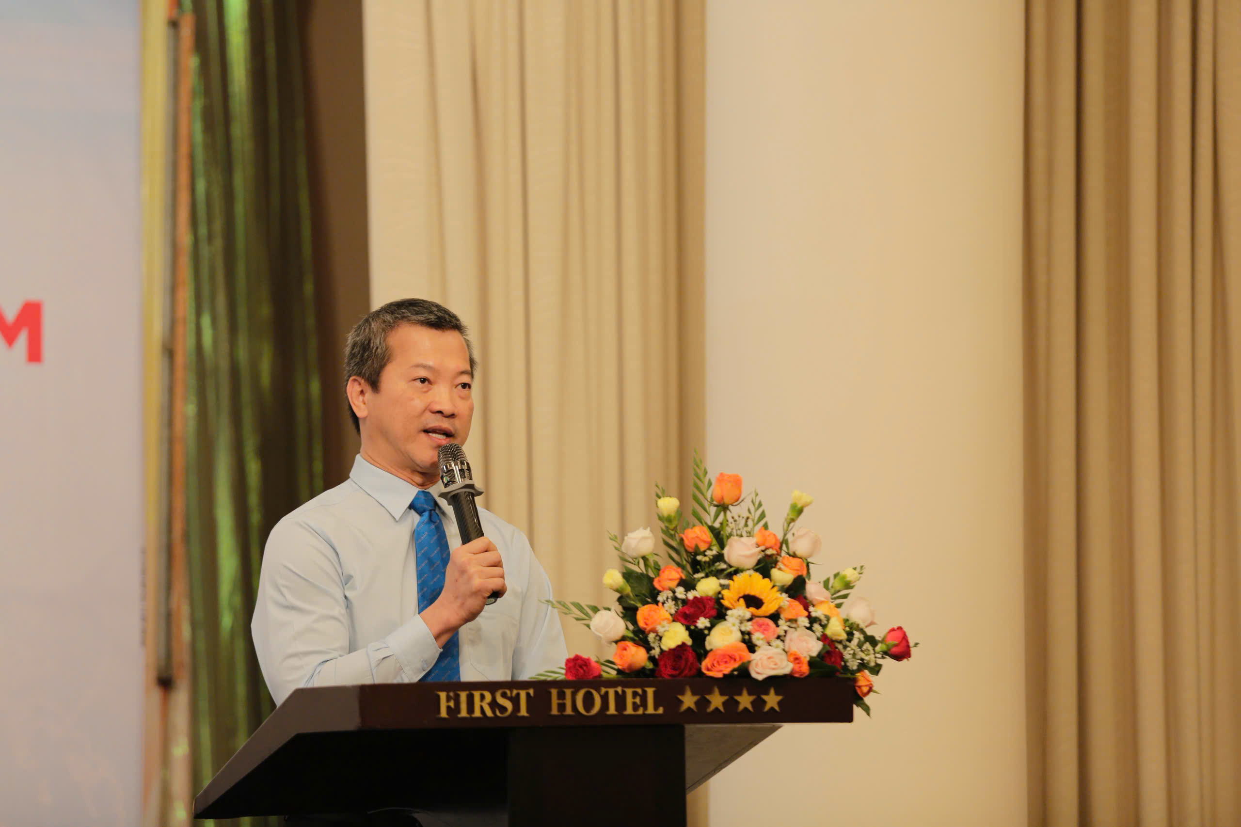 Biznesmen Mai Huu Tin przestaje pełnić funkcję przewodniczącego Federacji Wietnamskiego Vovinam - zdjęcie 2. Doanh nhân Mai Hữu Tín thôi giữ chức Chủ tịch Liên đoàn Vovinam Việt Nam - Ảnh 2.