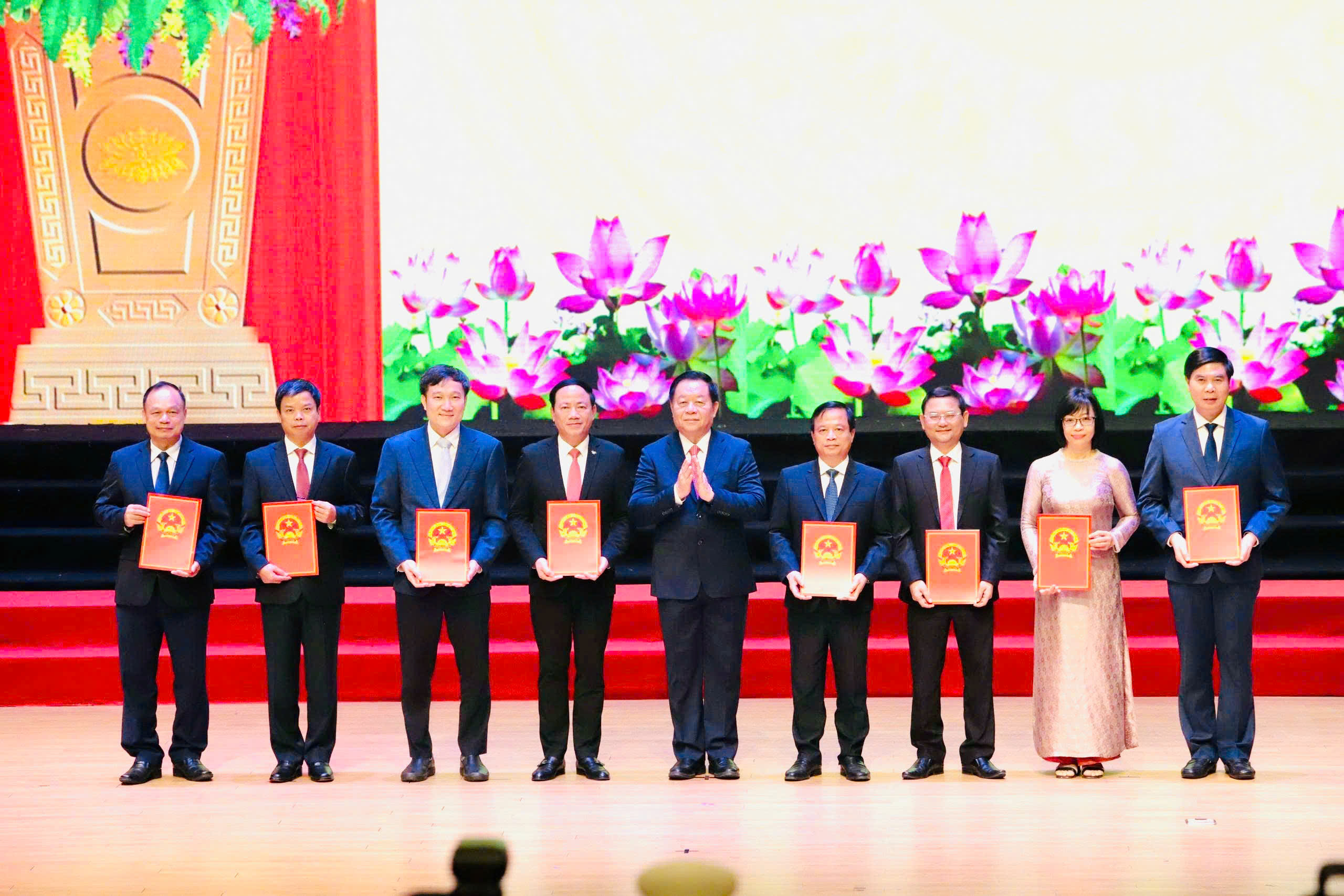7 Phó chủ tịch UBND tỉnh Gia Lai được phân công phụ trách những lĩnh vực nào?- Ảnh 1.