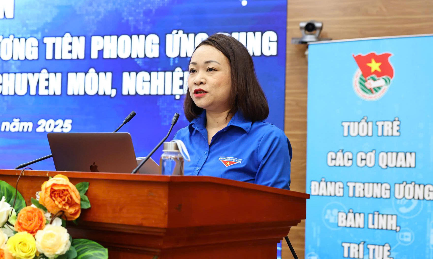 Đổi mới tư duy ứng dụng công nghệ cho cán bộ trẻ trong các cơ quan Đảng- Ảnh 1. Đổi mới tư duy ứng dụng công nghệ cho cán bộ trẻ trong các cơ quan Đảng- Ảnh 1.