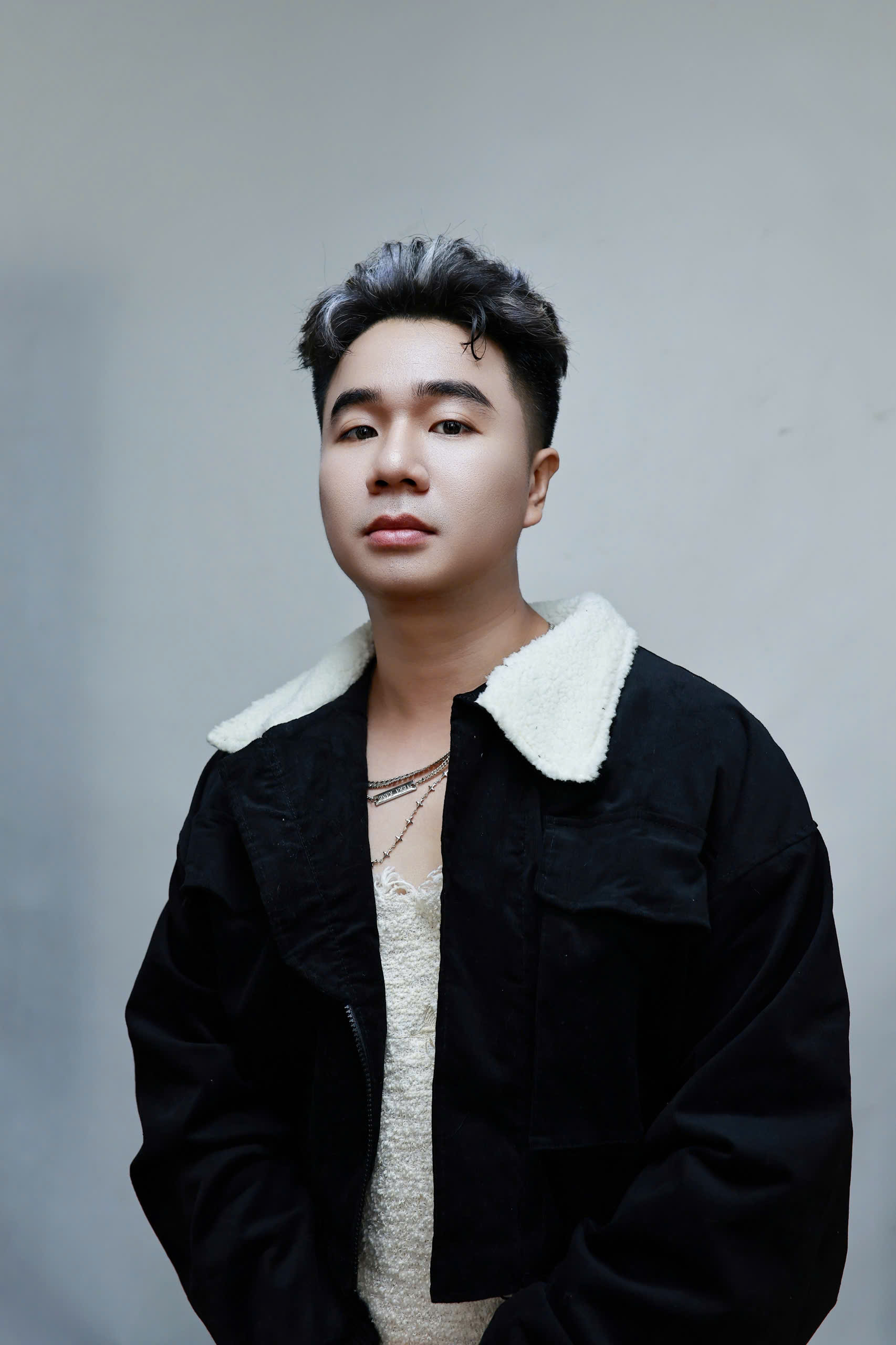 Chủ nhân hit ‘Gã săn cá’ gây sốt trên TikTok là ai?- Ảnh 2. Chủ nhân hit ‘Gã săn cá’ gây sốt trên TikTok là ai?- Ảnh 2.