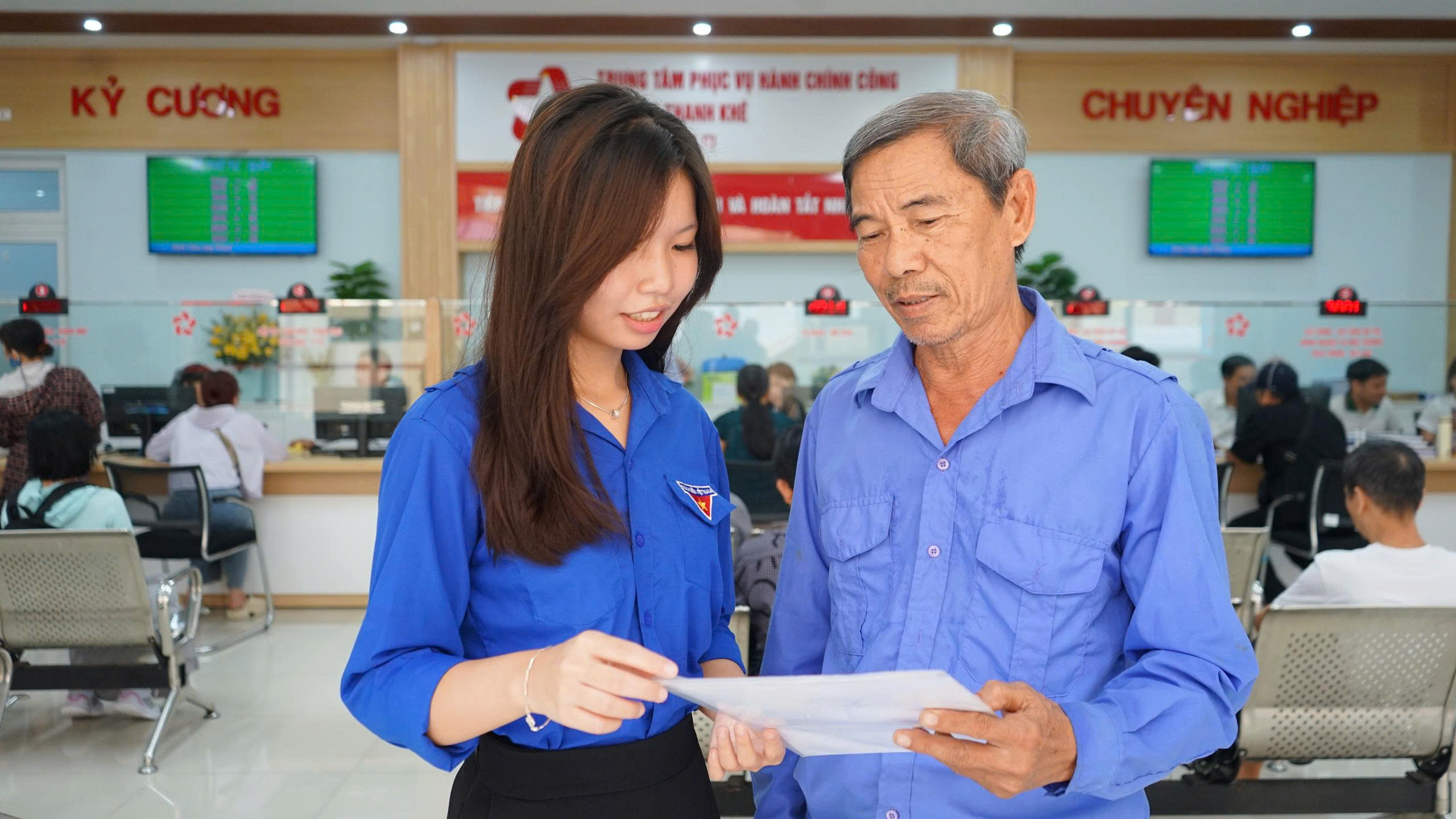 - Ảnh 6. - Ảnh 6.