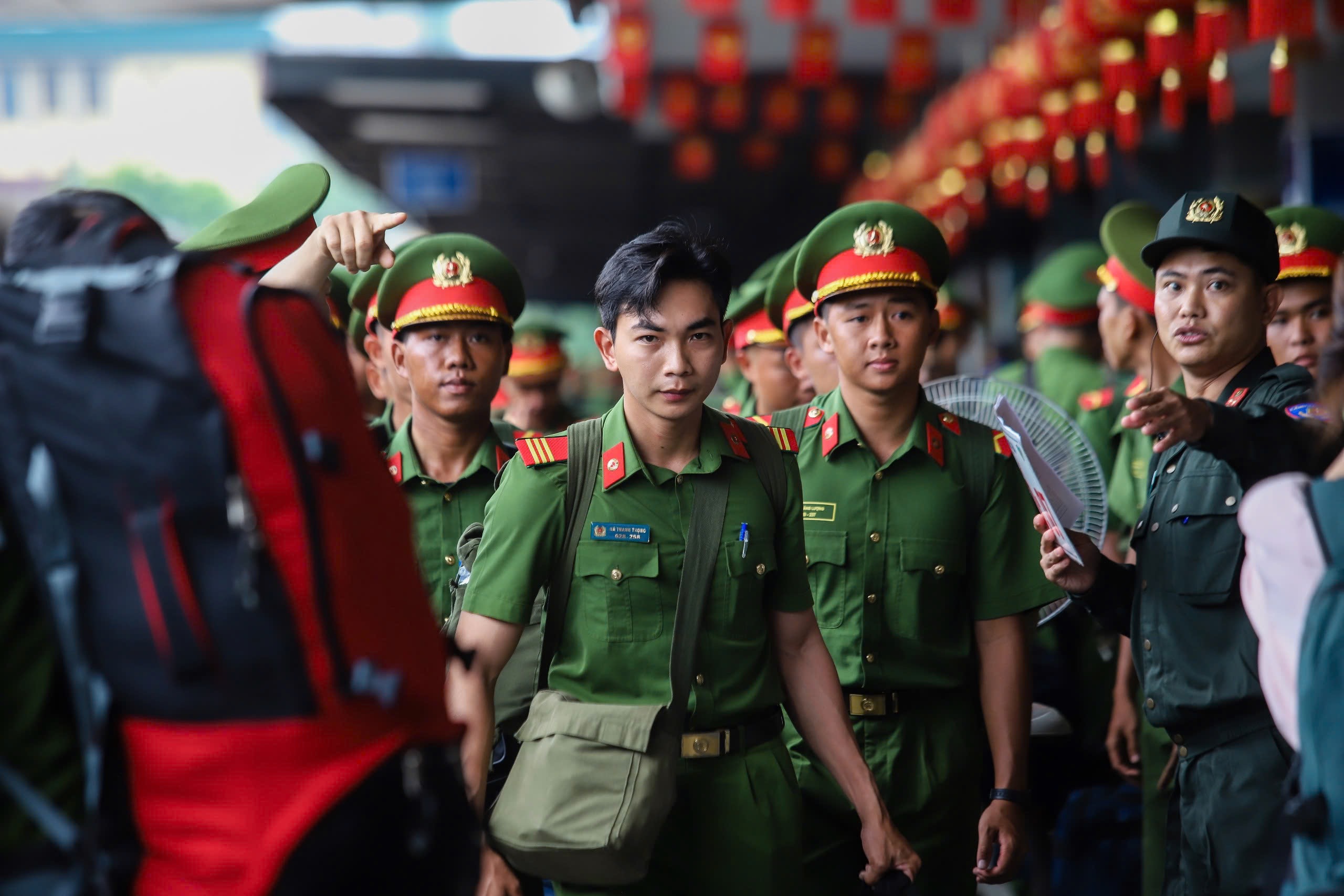 566 chiến sĩ công an đi tàu từ Nam ra Bắc hội quân, chuẩn bị cho A80- Ảnh 3.