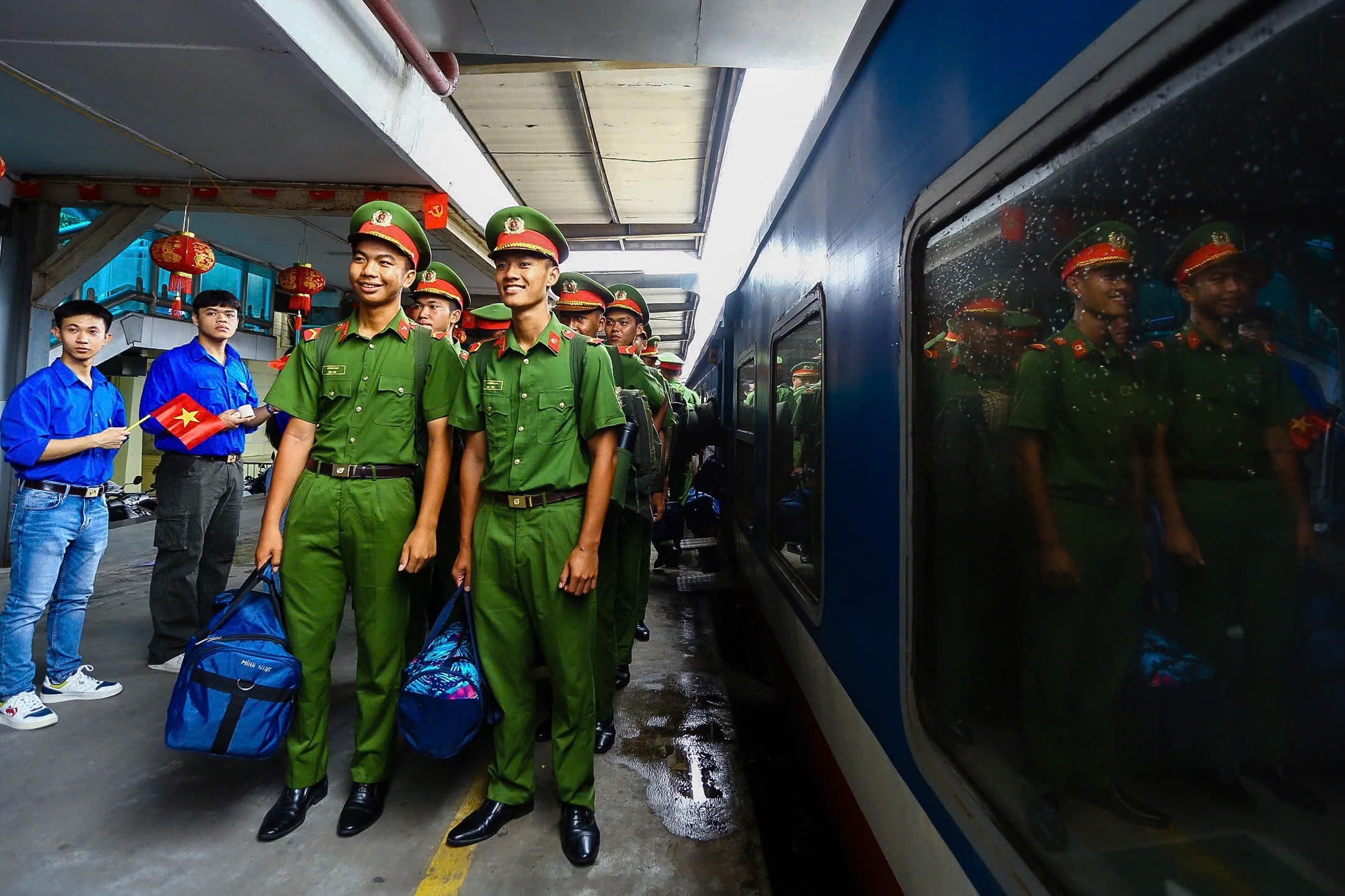 566 chiến sĩ công an đi tàu từ Nam ra Bắc hội quân, chuẩn bị cho A80- Ảnh 4.