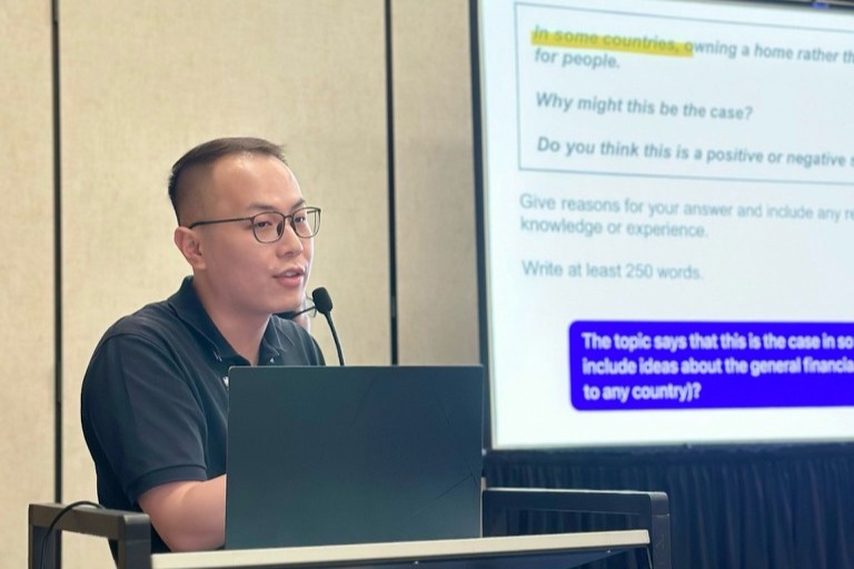 Chàng trai TP.HCM đạt IELTS 9.0 sau nhiều năm mày mò tự học - Ảnh 2.