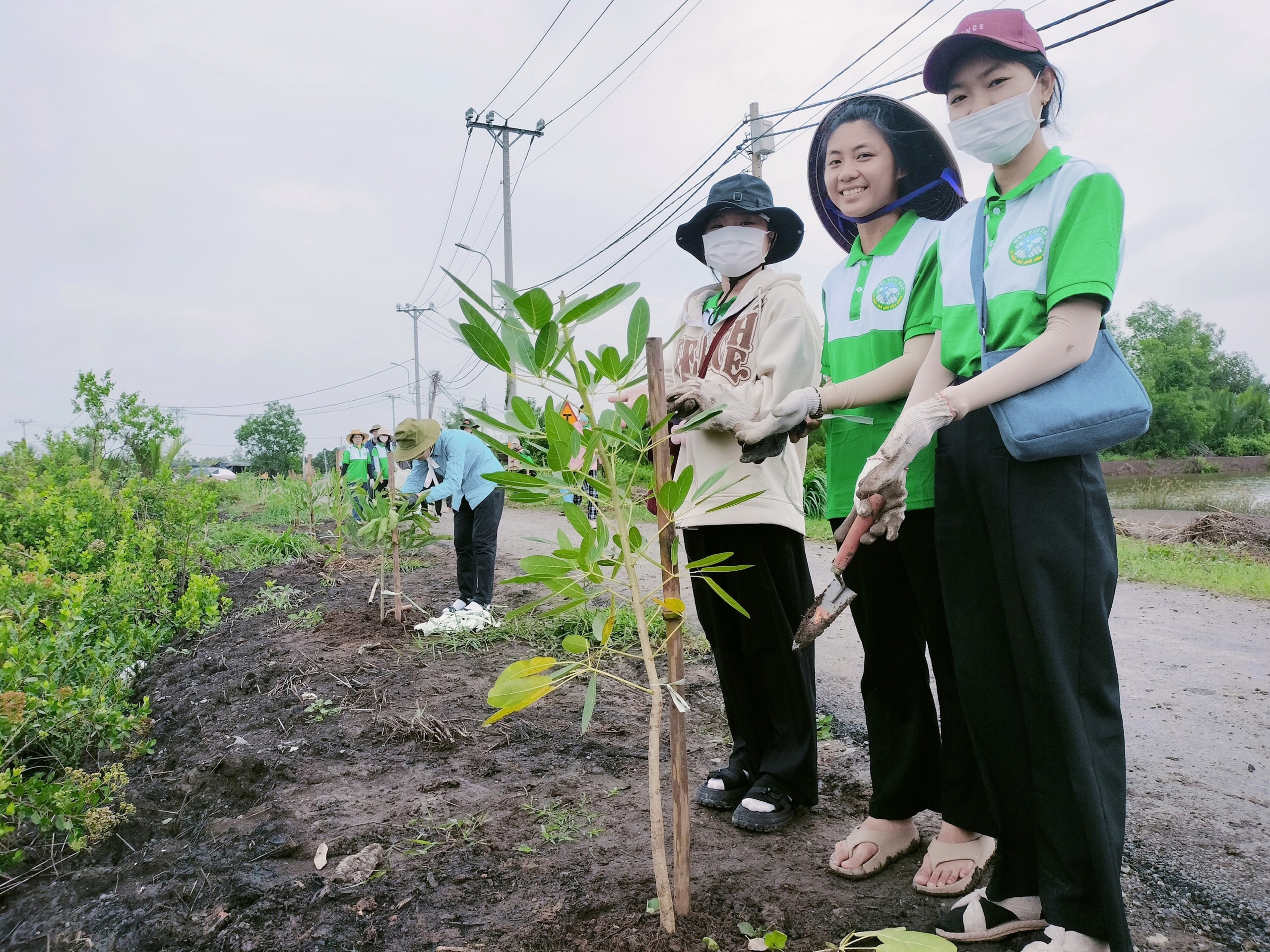 Kỷ niệm đẹp, khó phai trong hoạt động trồng cây bảo vệ môi trường tại Cần Giờ - Ảnh 13.