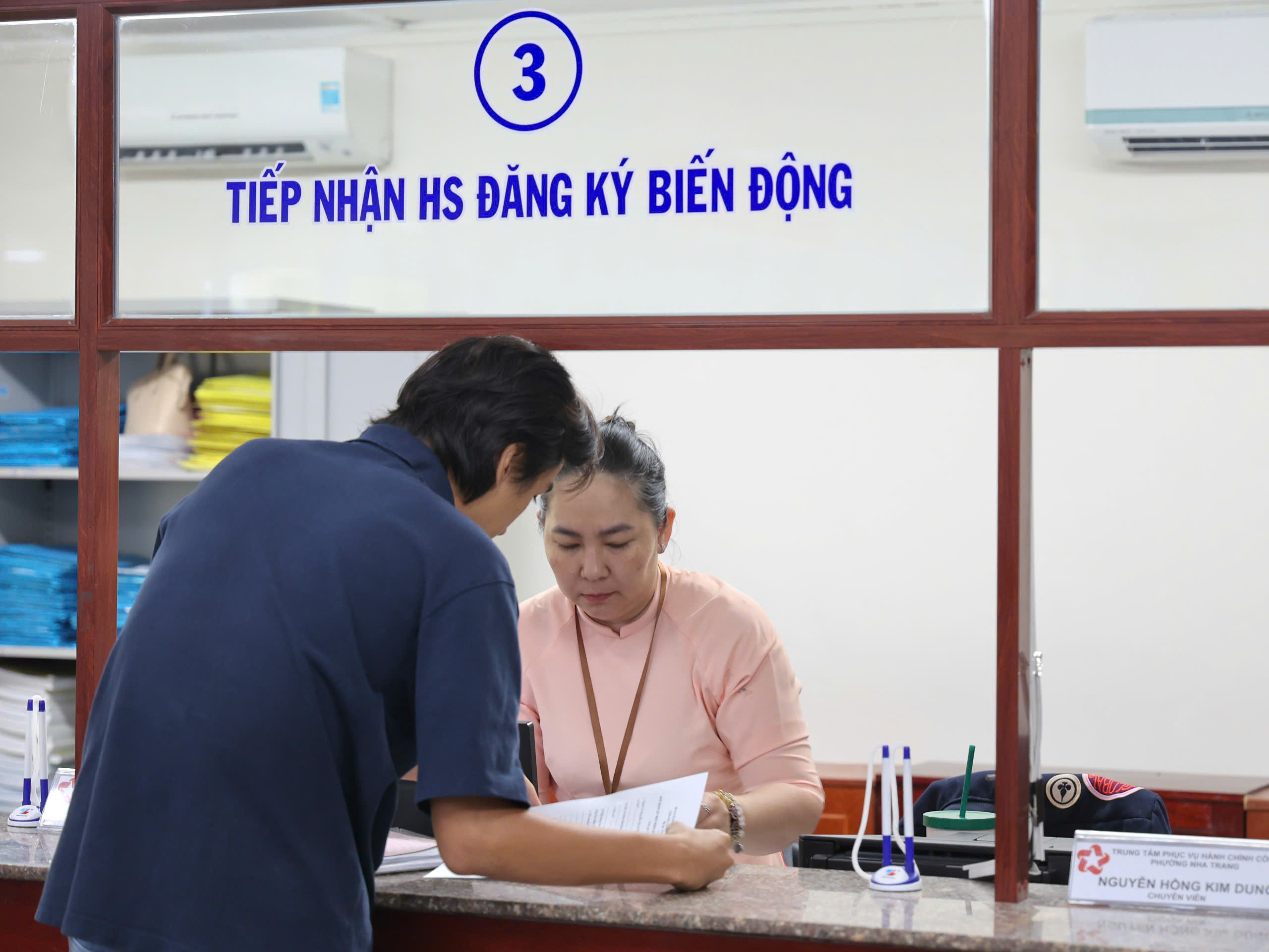 Khánh Hòa bổ sung nhân sự 64 xã phường- Ảnh 1.