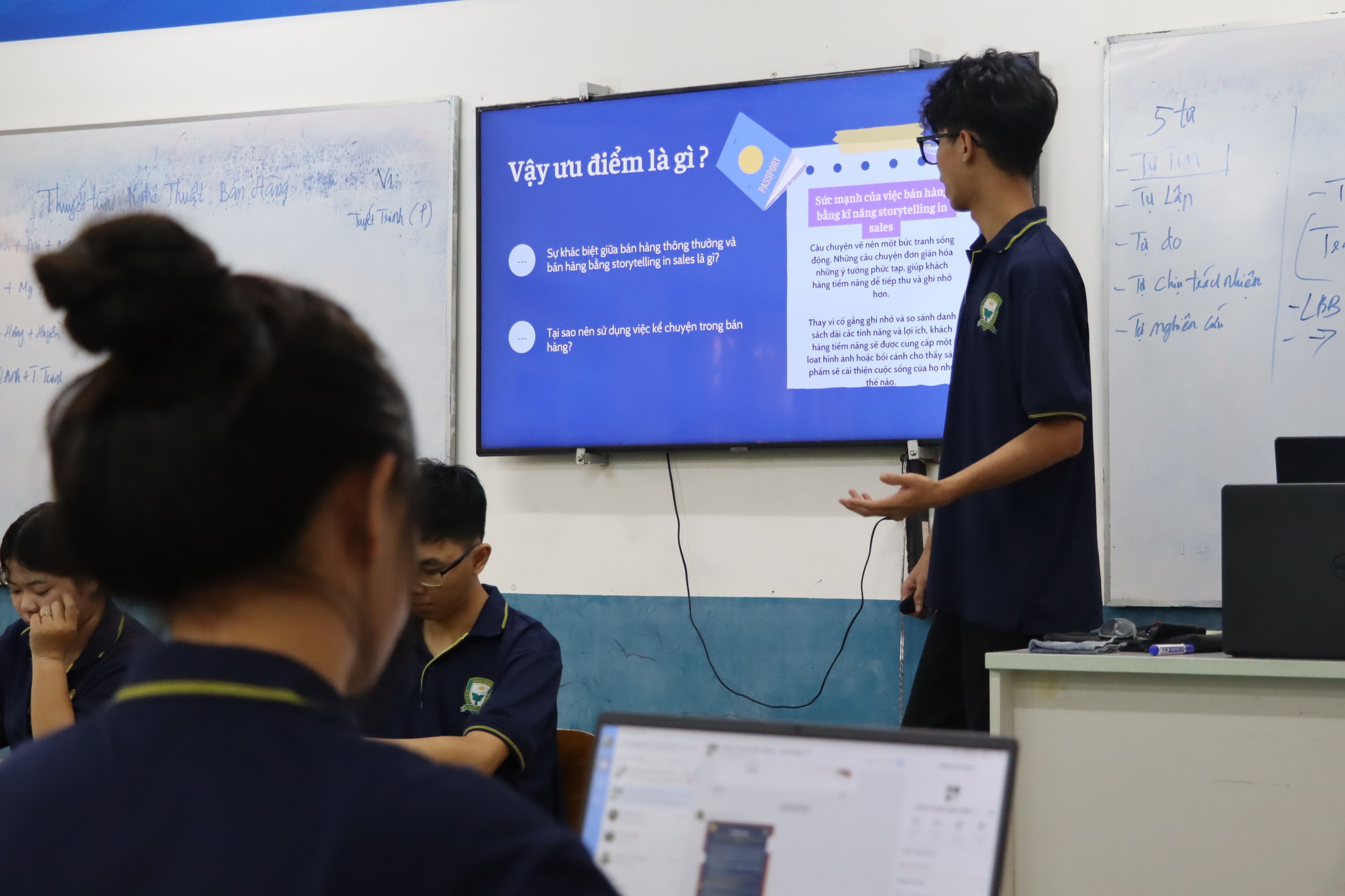 Giáo viên chủ động học cách dùng AI - Ảnh 1.