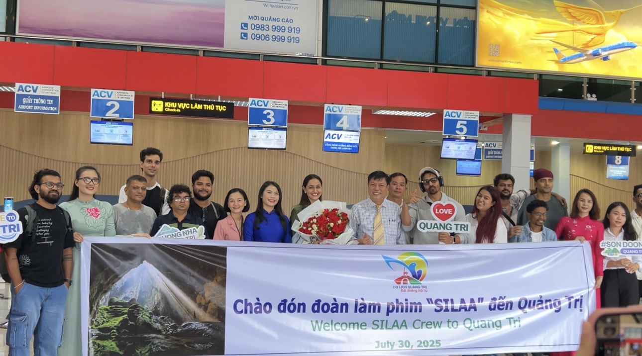 Đoàn phim ‘bom tấn’ Bollywood ‘đổ bộ’ Quảng Trị, quay phim tại Phong Nha - Kẻ Bàng  - Ảnh 1.