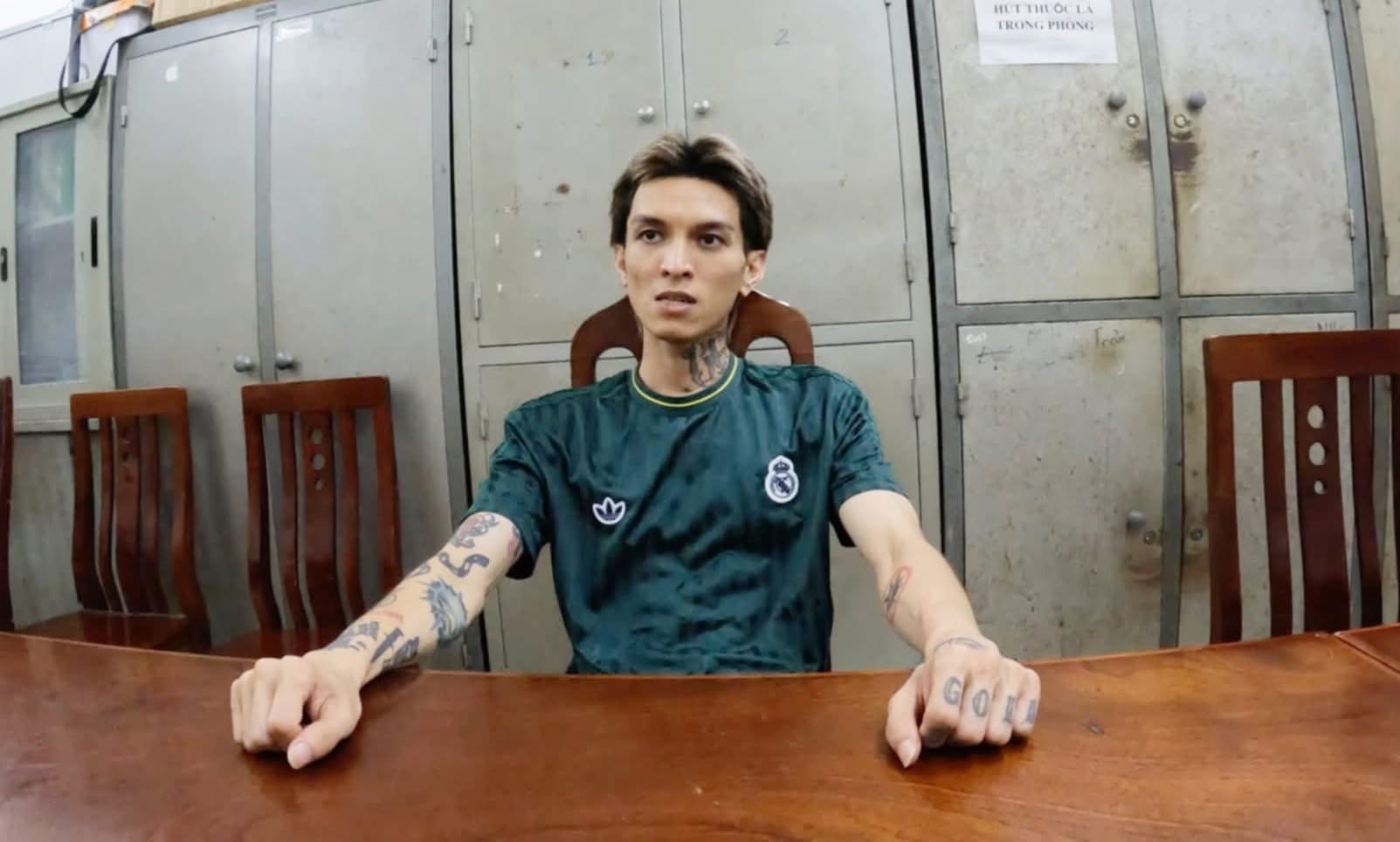 Lời khai gây sốc của rapper Bình ‘ Gold ’ trong vụ cướp xe taxi tại Hà Nội - Ảnh 1.