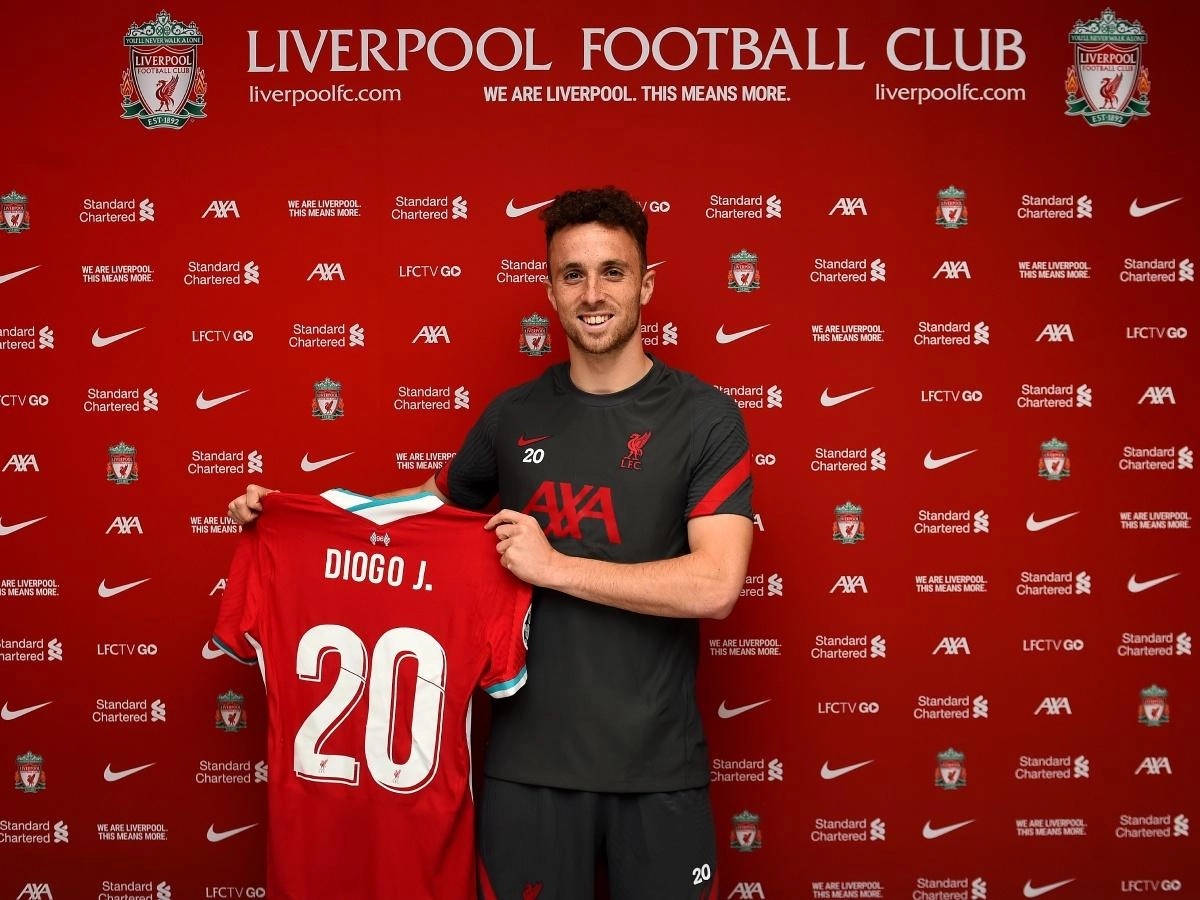Nghẹn lòng thước phim Diogo Jota nói về ước mơ, Liverpool treo số áo 20 vĩnh viễn - Ảnh 1.