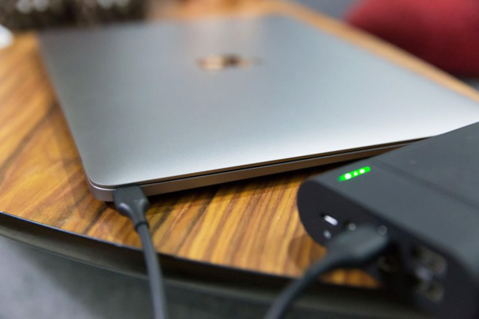 Đừng mua máy tính xách tay nếu không có 2 cổng USB-C - Ảnh 2.