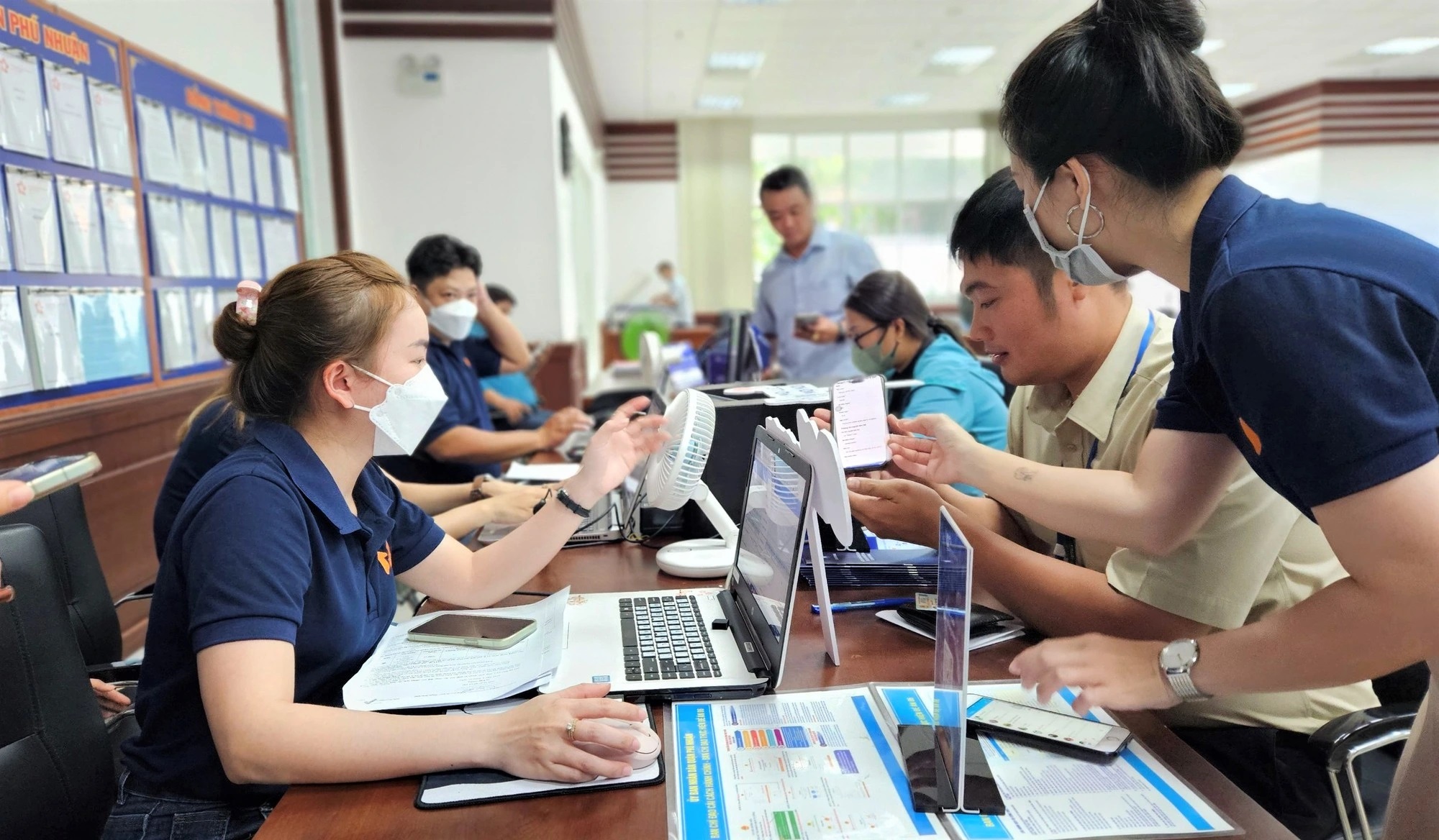 Bệ phóng cho công nghệ bứt phá- Ảnh 2. Bệ phóng cho công nghệ bứt phá- Ảnh 2.