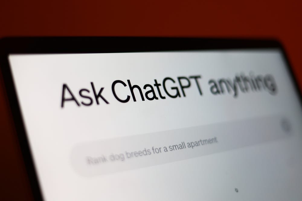 ChatGPT từng suýt có một cái tên 'thảm họa' và khó đọc - Ảnh 1.