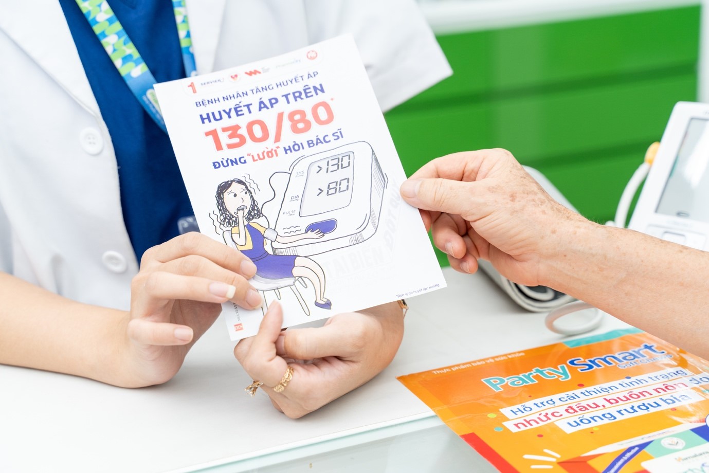 Pharmacity đưa tầm soát tim mạch đến gần hơn với cộng đồng- Ảnh 2. Pharmacity đưa tầm soát tim mạch đến gần hơn với cộng đồng- Ảnh 2.