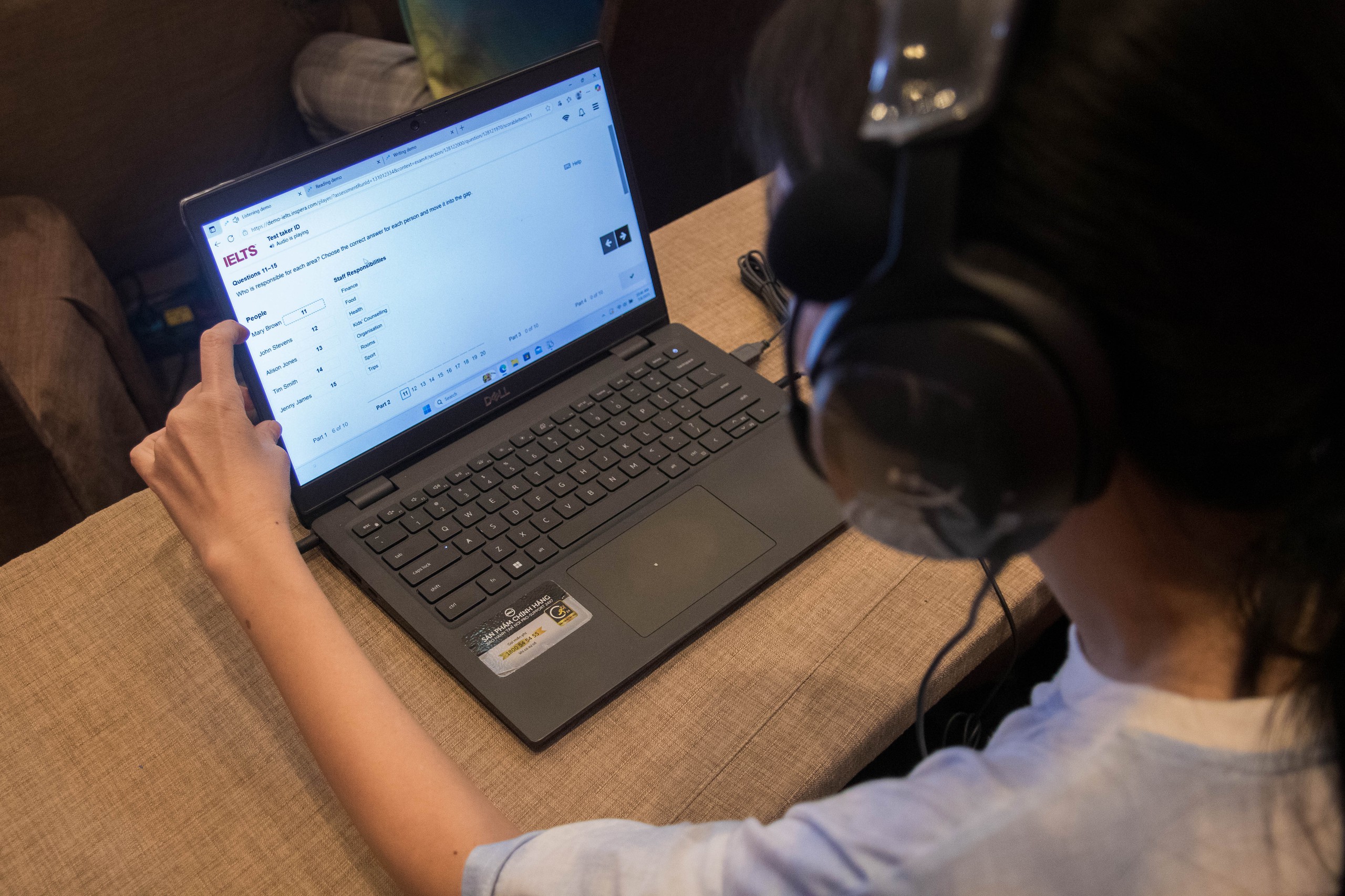 IELTS 'tăng nhiệt' sau kỳ thi tốt nghiệp THPT  - Ảnh 1.