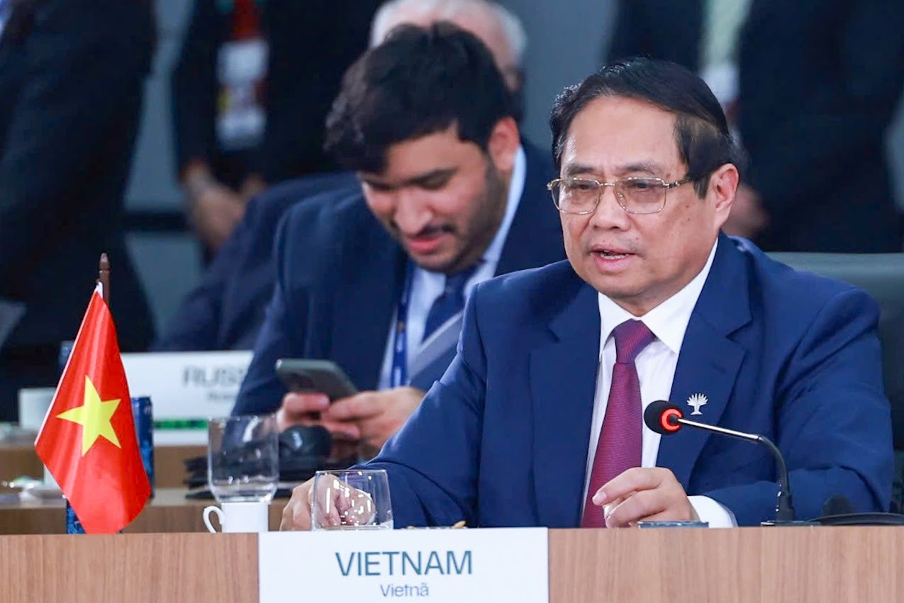 Thủ tướng Phạm Minh Chính nêu 3 đề xuất quan trọng tại Hội nghị BRICS mở rộng Thủ tướng Phạm Minh Chính nêu 3 đề xuất quan trọng tại Hội nghị BRICS mở rộng