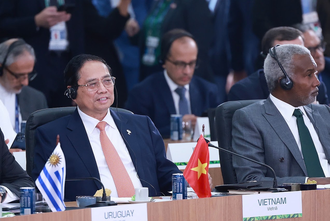 Thủ tướng Phạm Minh Chính nêu 5 đề xuất về môi trường, y tế toàn cầu tại BRICS Thủ tướng Phạm Minh Chính nêu 5 đề xuất về môi trường, y tế toàn cầu tại BRICS