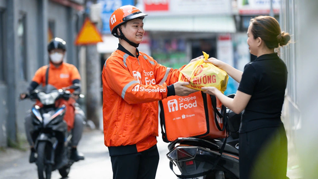 ShopeeFood dẫn đầu thị trường giao đồ ăn Việt Nam với 56 % đơn hàng - Ảnh 2. ShopeeFood dẫn đầu thị trường giao đồ ăn Việt Nam với 56 % đơn hàng - Ảnh 2.