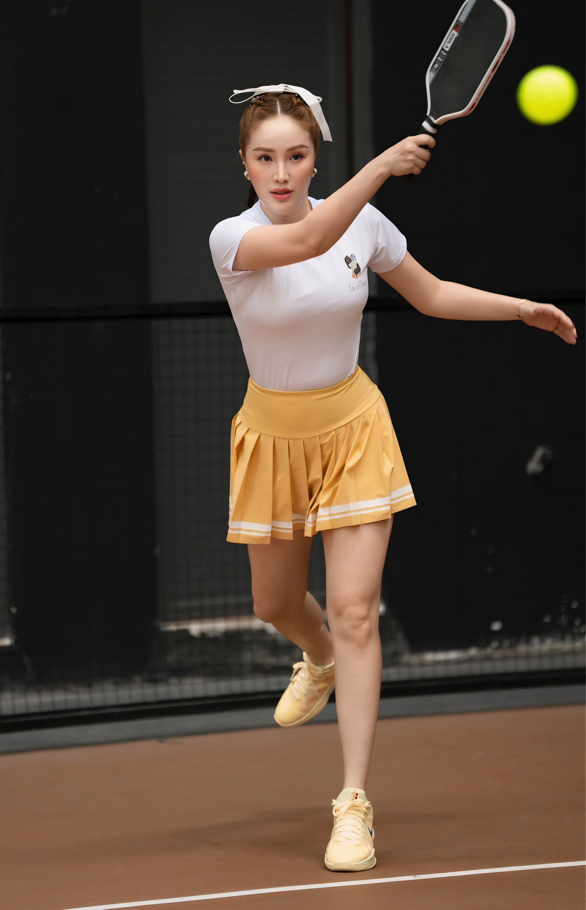 Bảo Thy khoe dáng gợi cảm tham gia tranh giải pickleball - Ảnh 4.