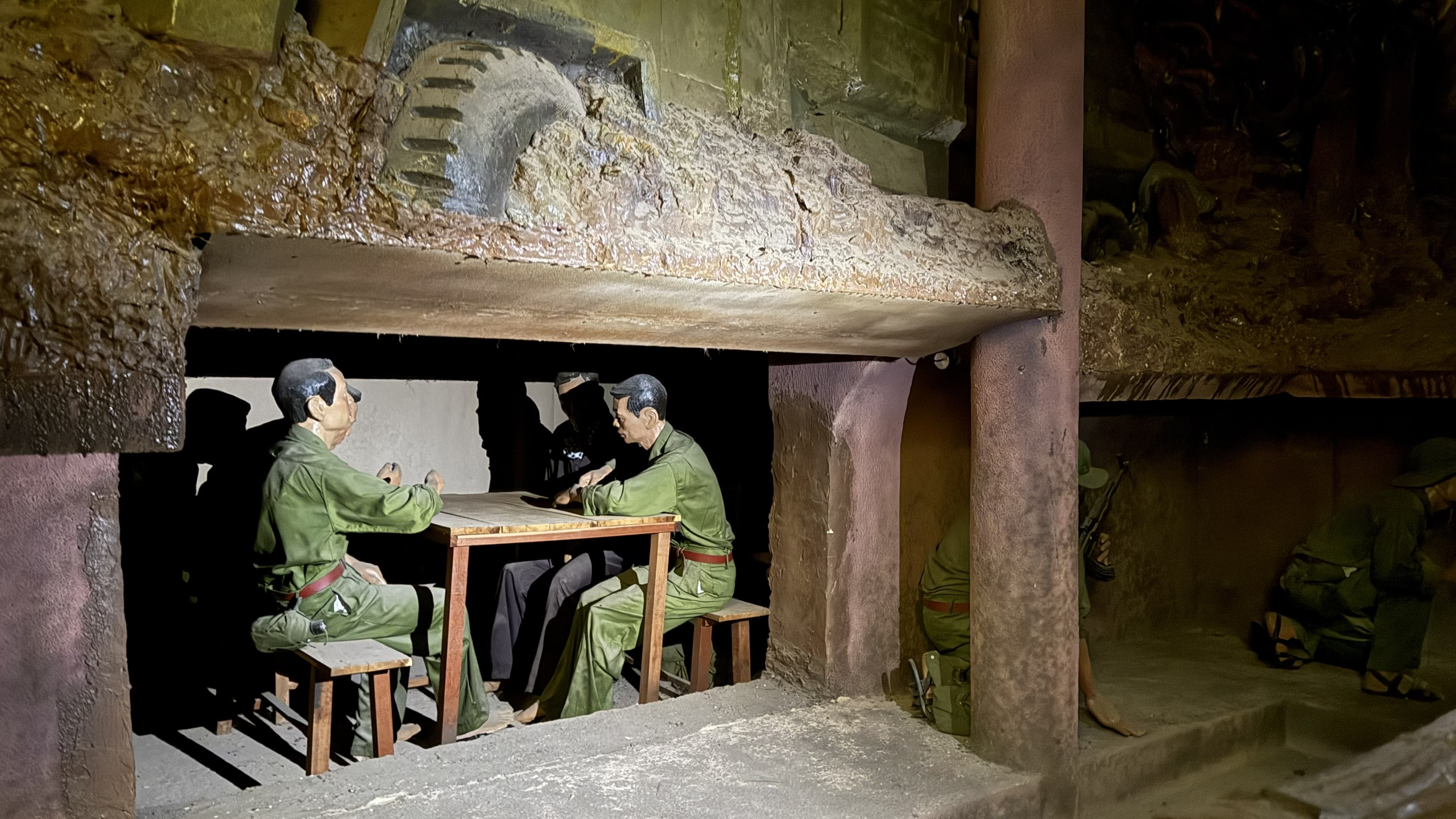 TP.HCM: Phường Tây Nam có địa đạo Tam Giác Sắt, SunGroup đầu tư 3 khu đô thị- Ảnh 4. TP.HCM: Phường Tây Nam có địa đạo Tam Giác Sắt, SunGroup đầu tư 3 khu đô thị- Ảnh 4.