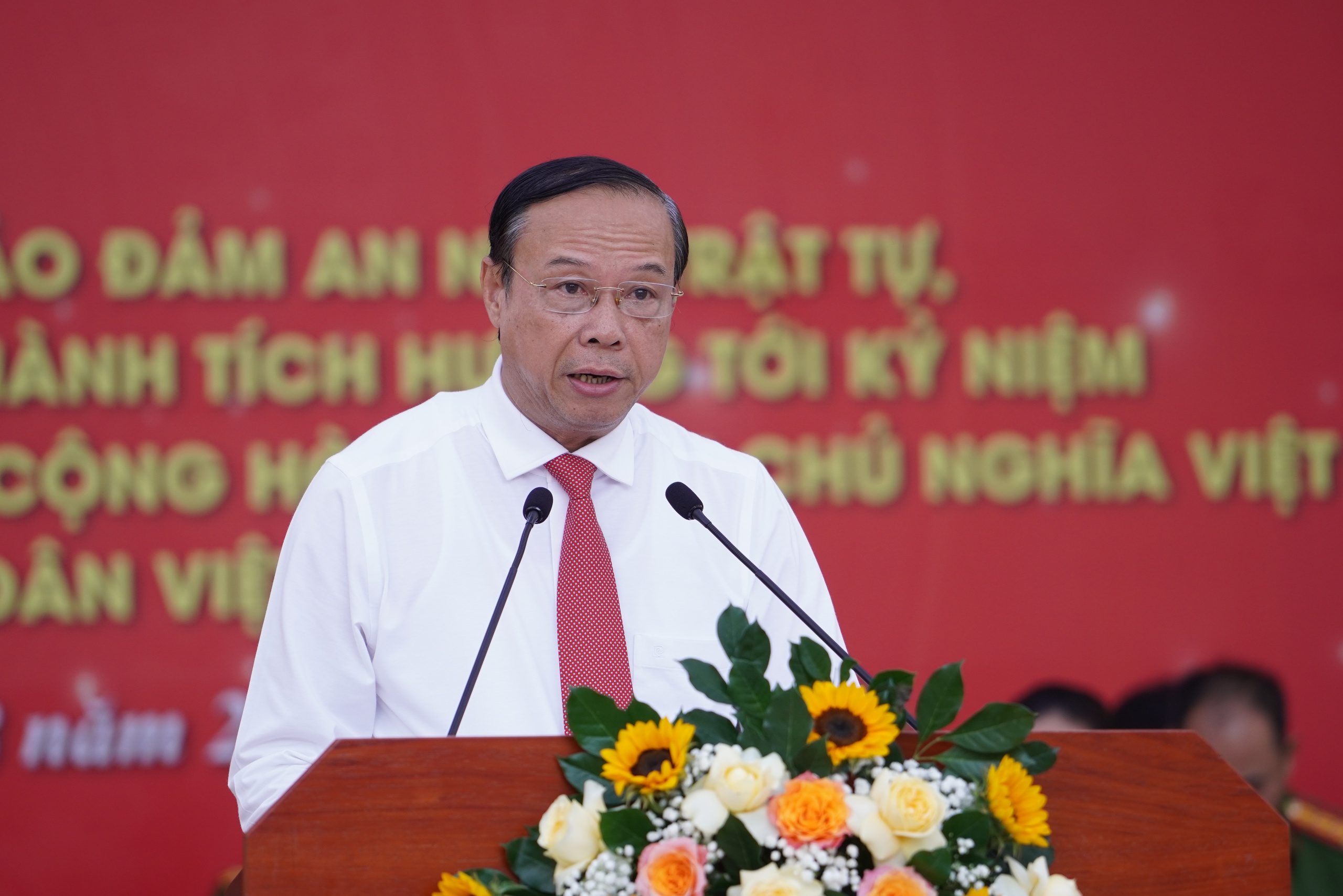 Trung tướng Mai Hoàng, Giám đốc Công an TP.HCM phát lệnh ra quân trấn áp tội phạm - Ảnh 2.