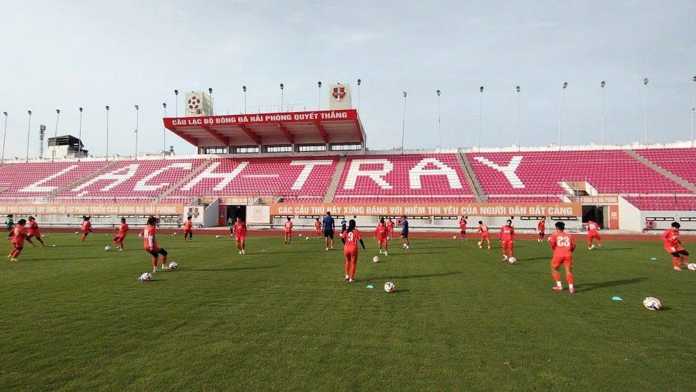 Kde sledovat zápas vietnamského ženského týmu na mistrovství jihovýchodní Asie žen a kdy bude vysílán? - Foto 1. Xem đội tuyển nữ Việt Nam đấu giải vô địch nữ Đông Nam Á ở đâu, phát sóng lúc nào?- Ảnh 1.