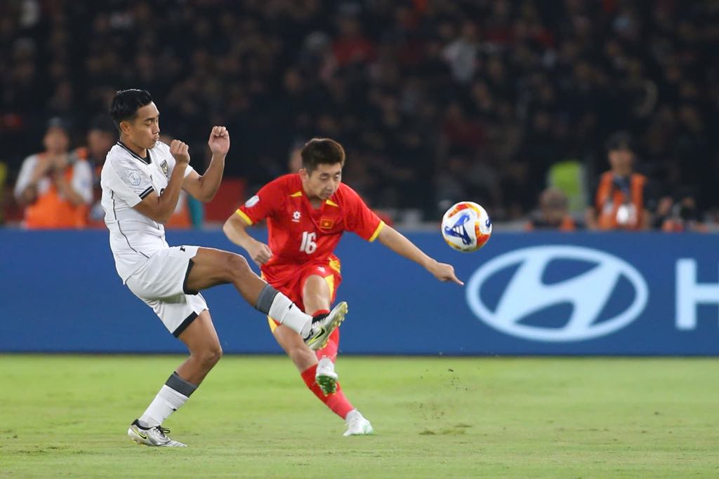 ប្រធាន VFF ចង់ U.23 វៀតណាមចូលវគ្គផ្ដាច់ព្រ័ត្រស៊ីហ្គេម៖ តើយើងអាចស្រមៃចង់បានមេដាយមាសទេ? - រូបថត ១. Chủ tịch VFF muốn U.23 Việt Nam vào chung kết SEA Games: Mơ HCV được không? - Ảnh 1.