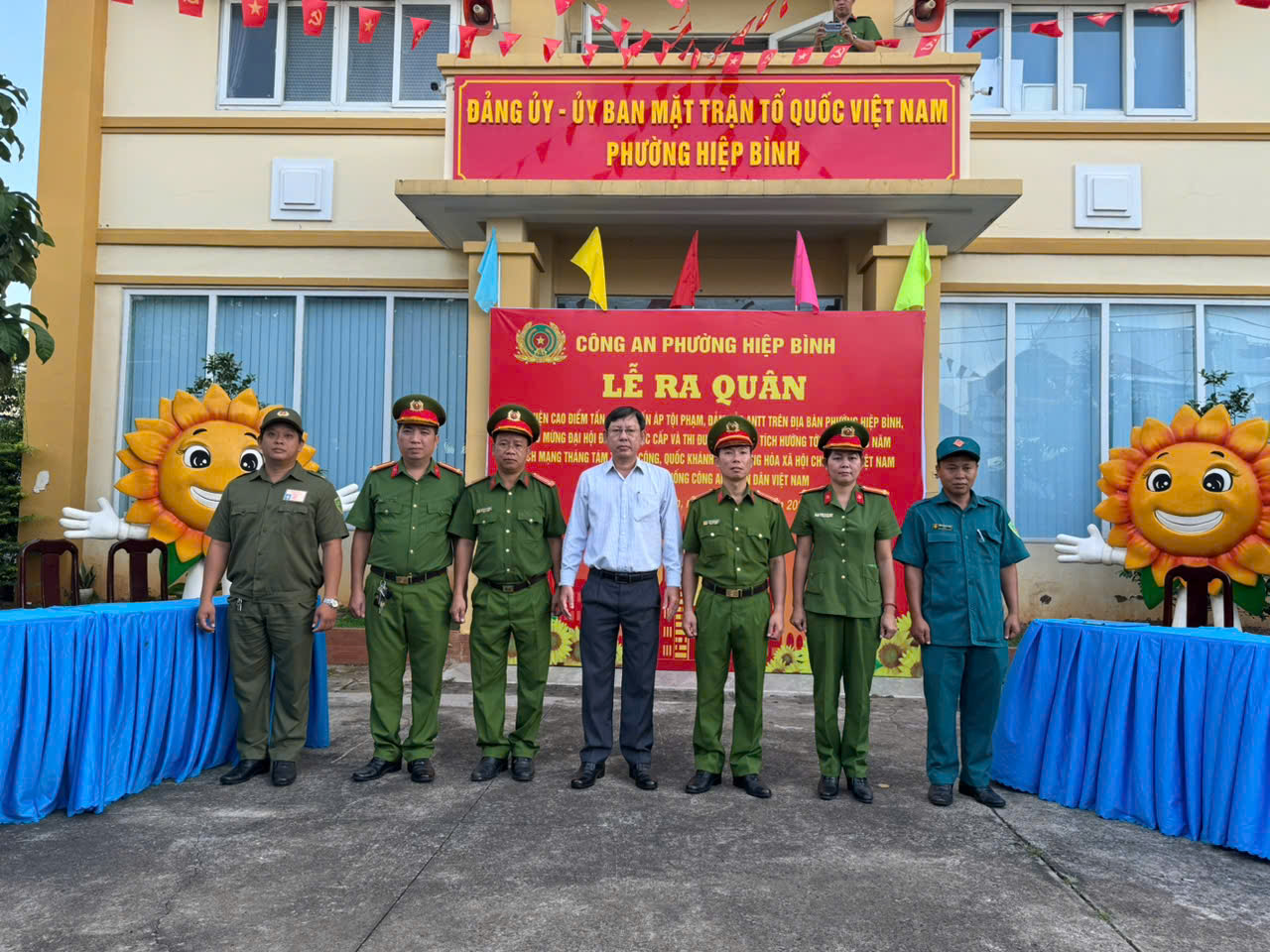 Trung tướng Mai Hoàng, Giám đốc Công an TP.HCM phát lệnh ra quân trấn áp tội phạm - Ảnh 11.
