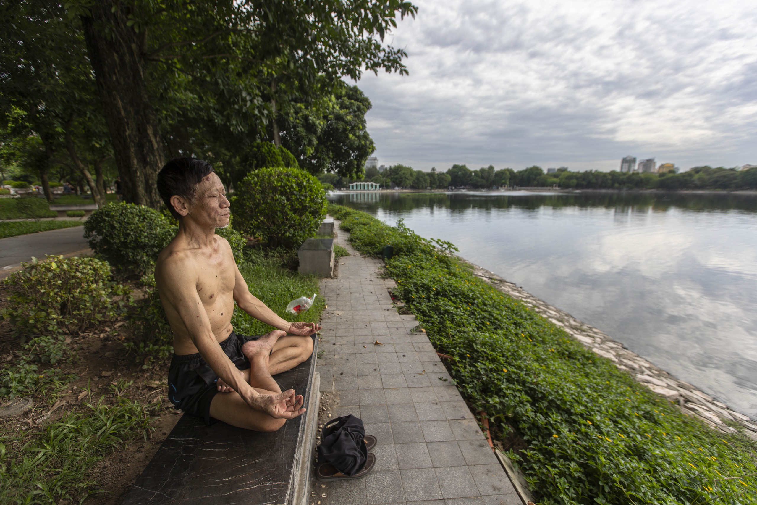 Hà Nội - một ngày bình yên  - Ảnh 1.