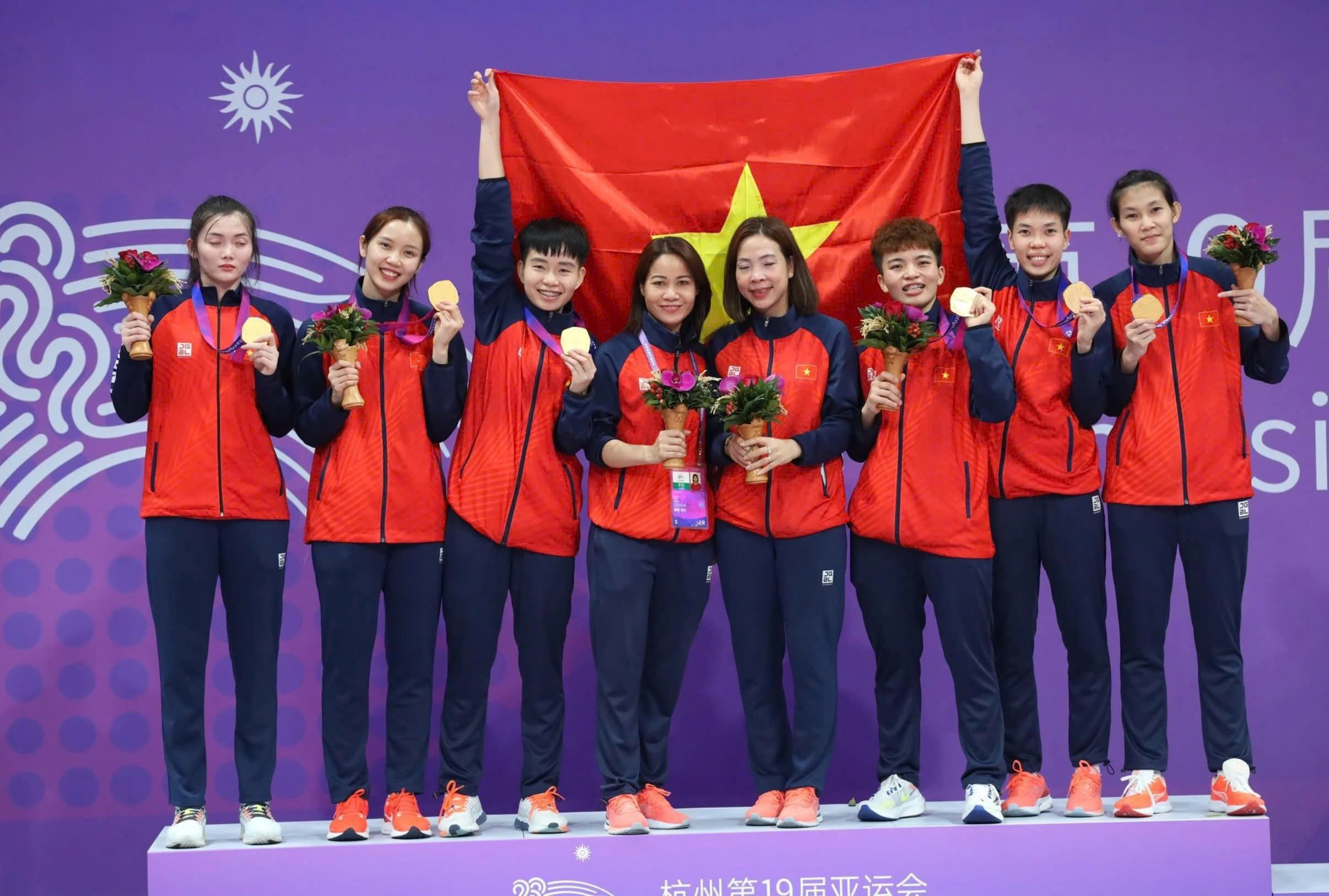 ກາລະໂອກາດອັນລ້ຳຄ່າເພື່ອຊ່ວຍໃຫ້ນັກກິລາຫວຽດນາມປ່ຽນແປງຊີວິດການເປັນຢູ່ - ຮູບ 1. Cơ hội quý giúp VĐV Việt Nam đổi đời- Ảnh 1.