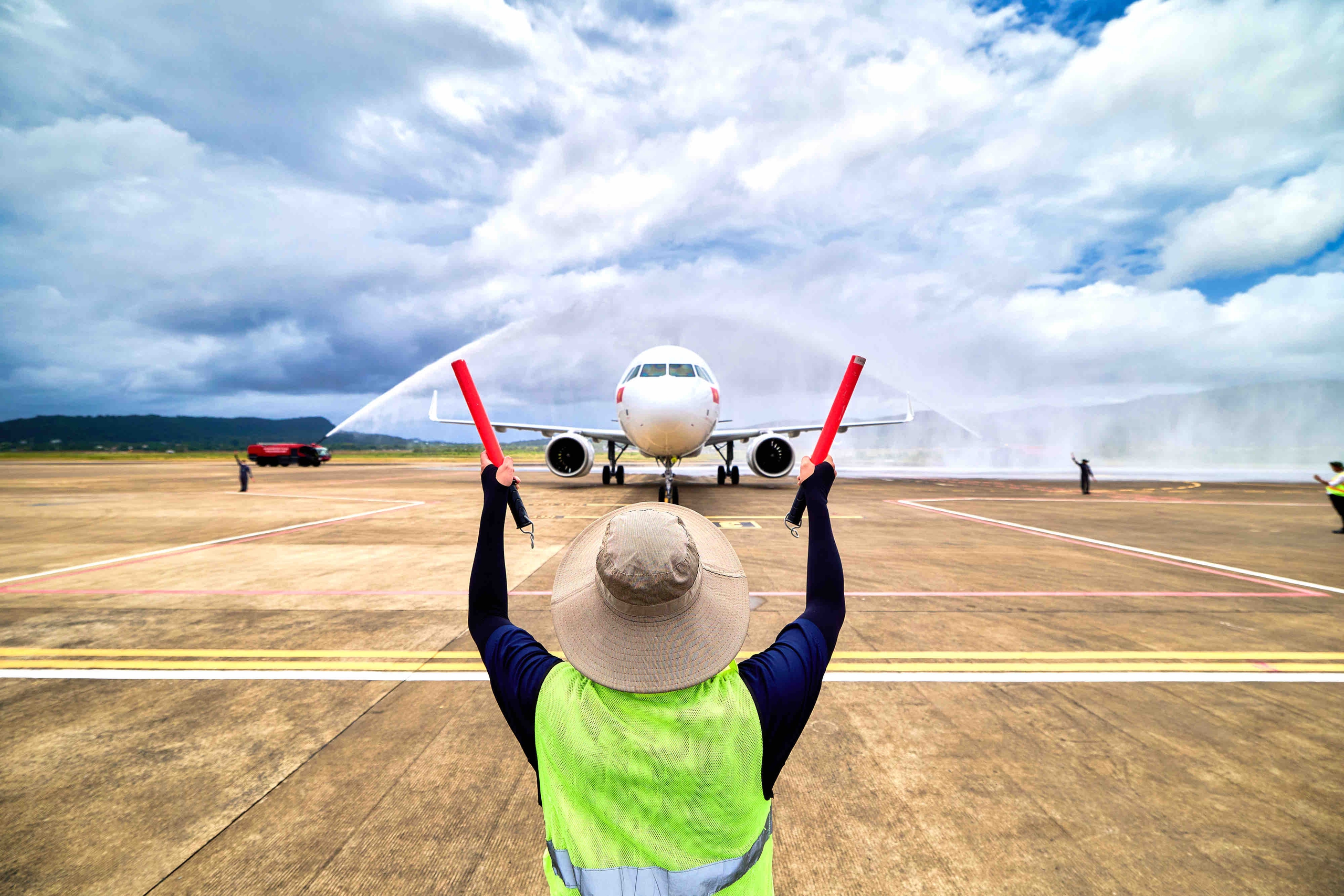 Sun PhuQuoc Airways đón máy bay đầu tiên, dự kiến bán vé từ tháng 10 - Ảnh 1.