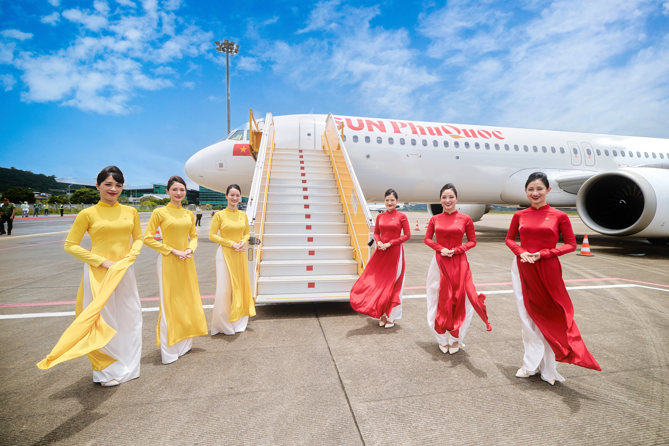 Sun PhuQuoc Airways đón máy bay đầu tiên, dự kiến bán vé từ tháng 10 - Ảnh 3.