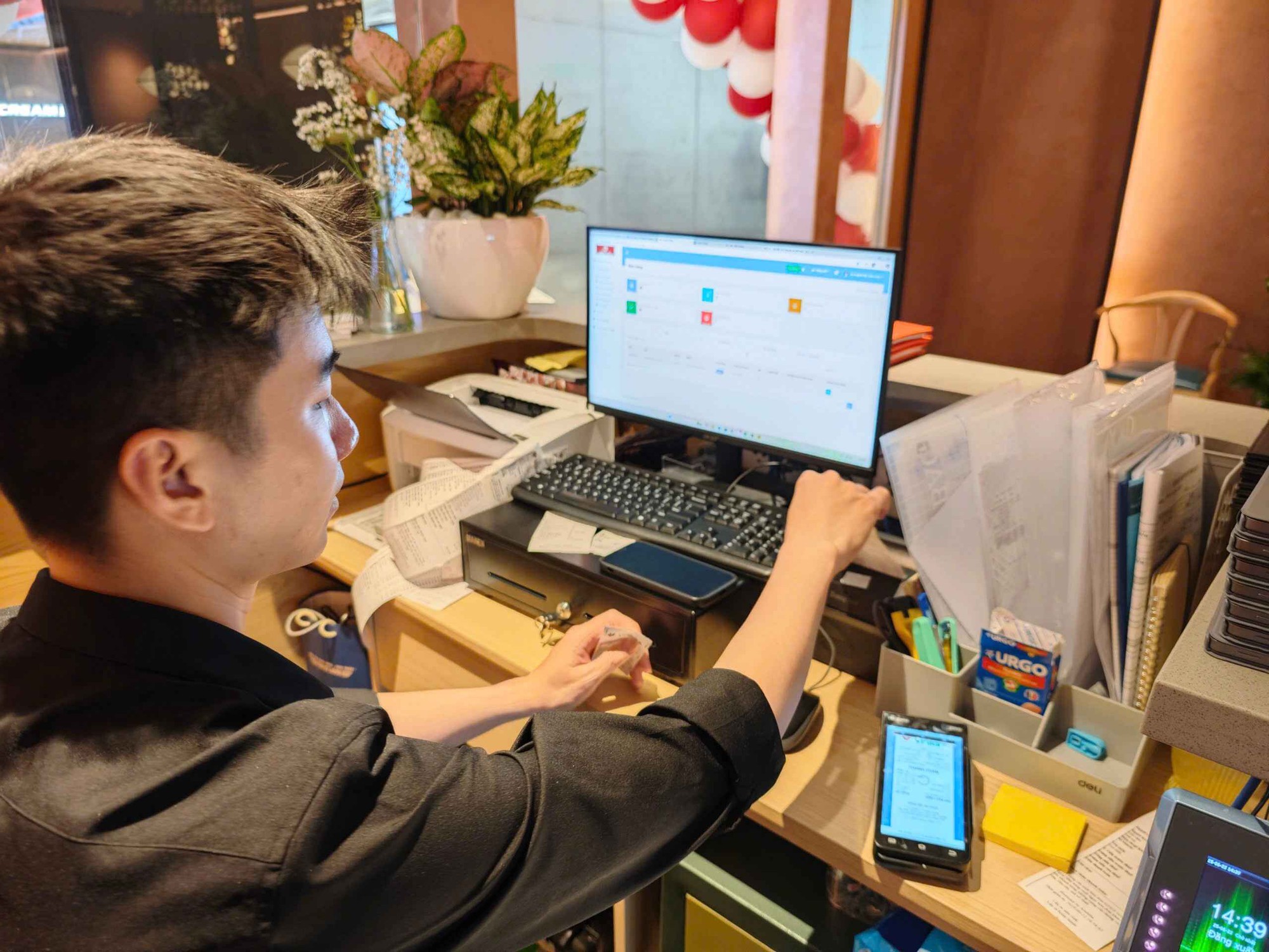Có nên miễn xử phạt khi hộ kinh doanh vi phạm hóa đơn?- Ảnh 1.