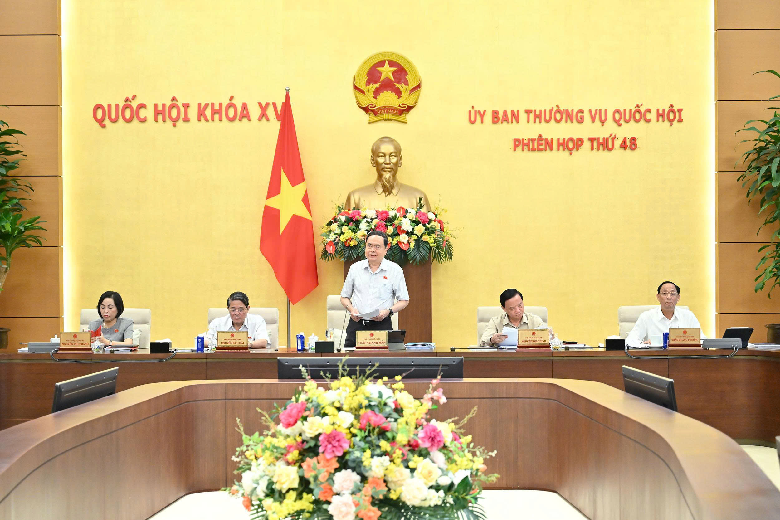 Chủ tịch Quốc hội: 'Càng cuối nhiệm kỳ càng phải làm đến nơi, đến chốn'- Ảnh 2.