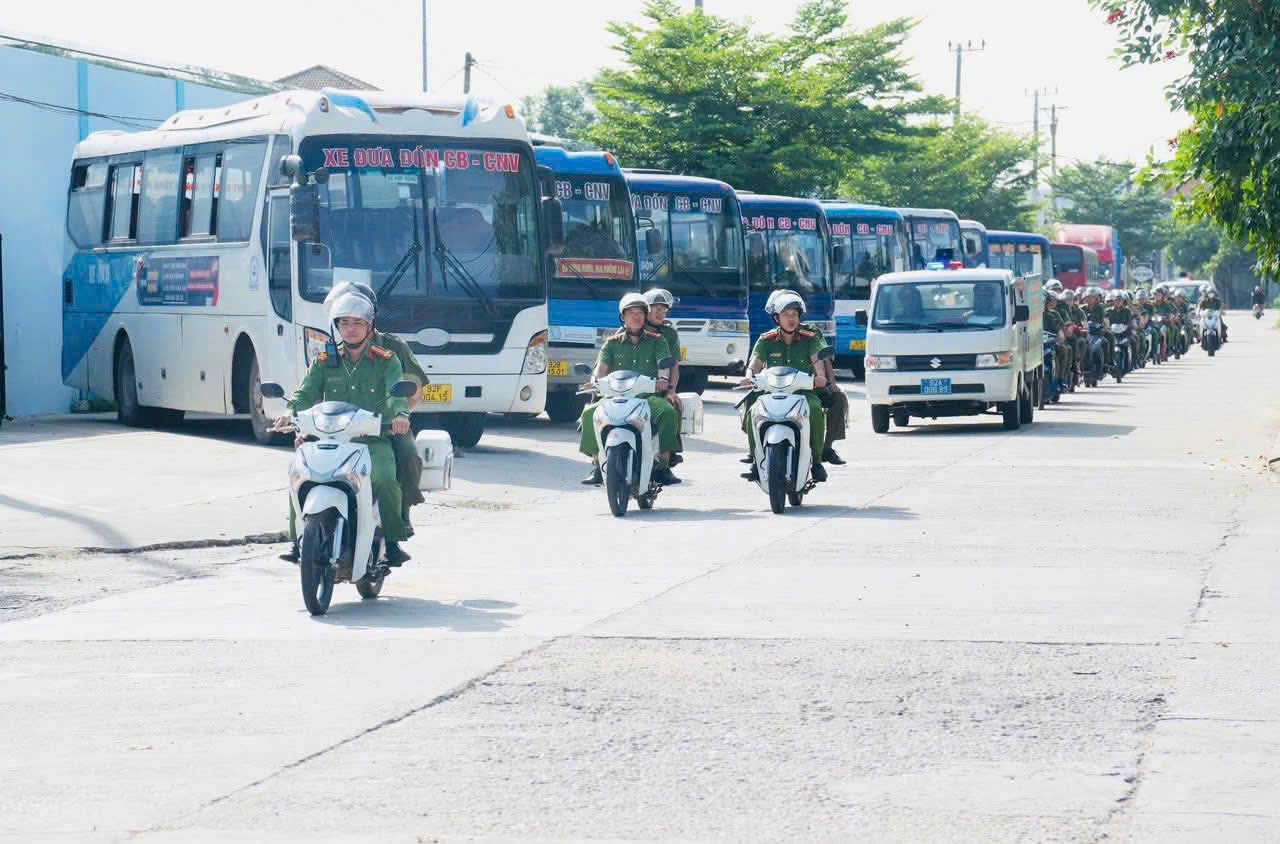 Thiếu tướng Nguyễn Hữu Hợp: Tăng sức mạnh cho 'cú đấm thép' 911 trấn áp tội phạm... - Ảnh 4.