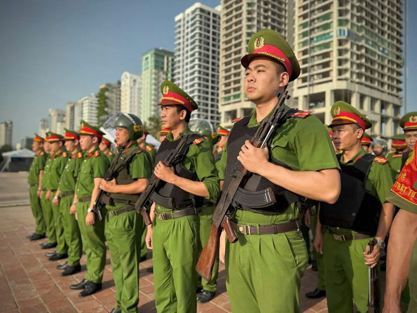 Thiếu tướng Nguyễn Hữu Hợp: Tăng sức mạnh cho 'cú đấm thép' 911 trấn áp tội phạm... - Ảnh 2.