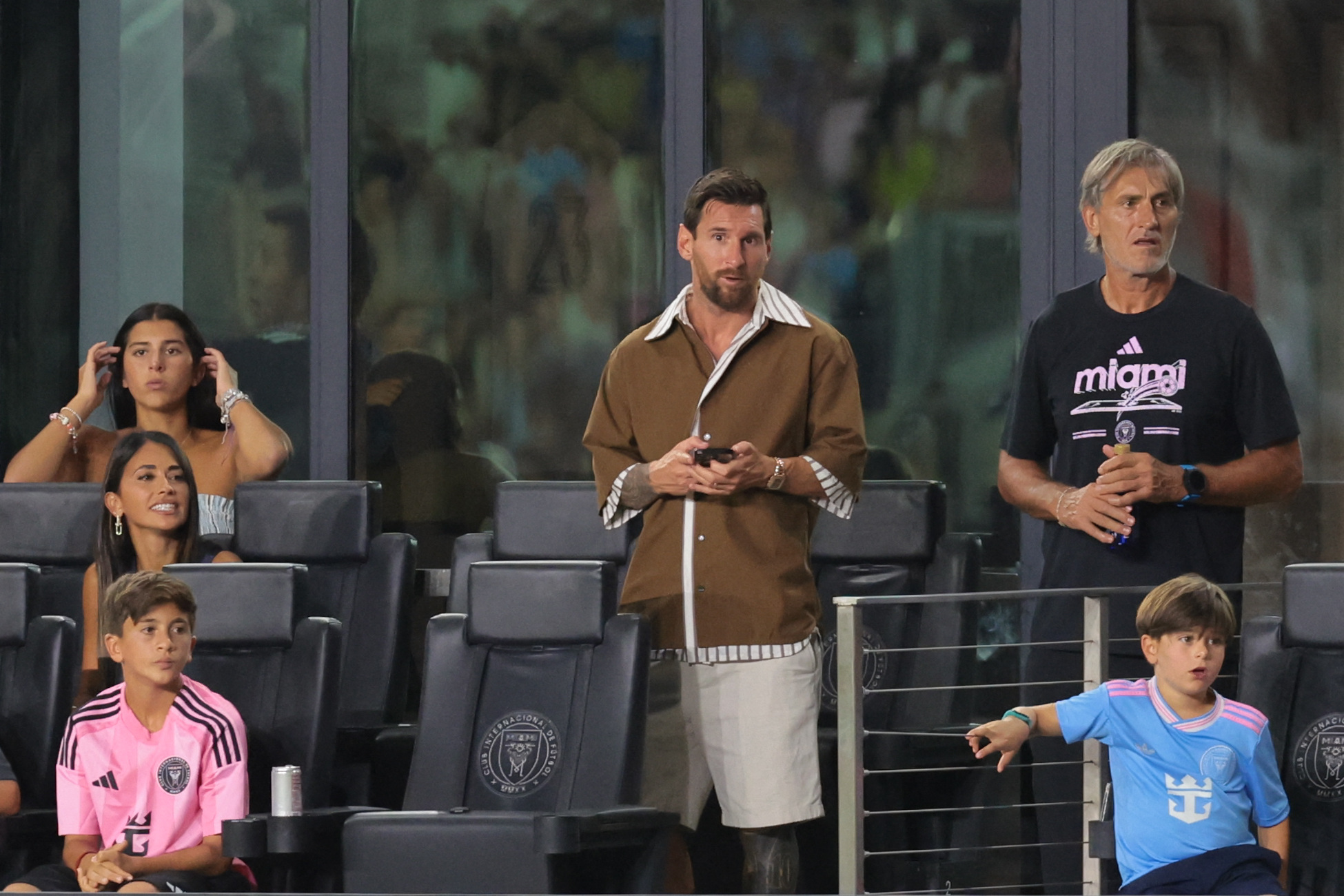 Inter Miami menerima kejutan, Messi segera menetapkan tarikh untuk kembali menyelamatkan hari - Foto 1. Inter Miami nhận cú sốc, Messi lập tức hẹn ngày trở lại cứu nguy- Ảnh 1.