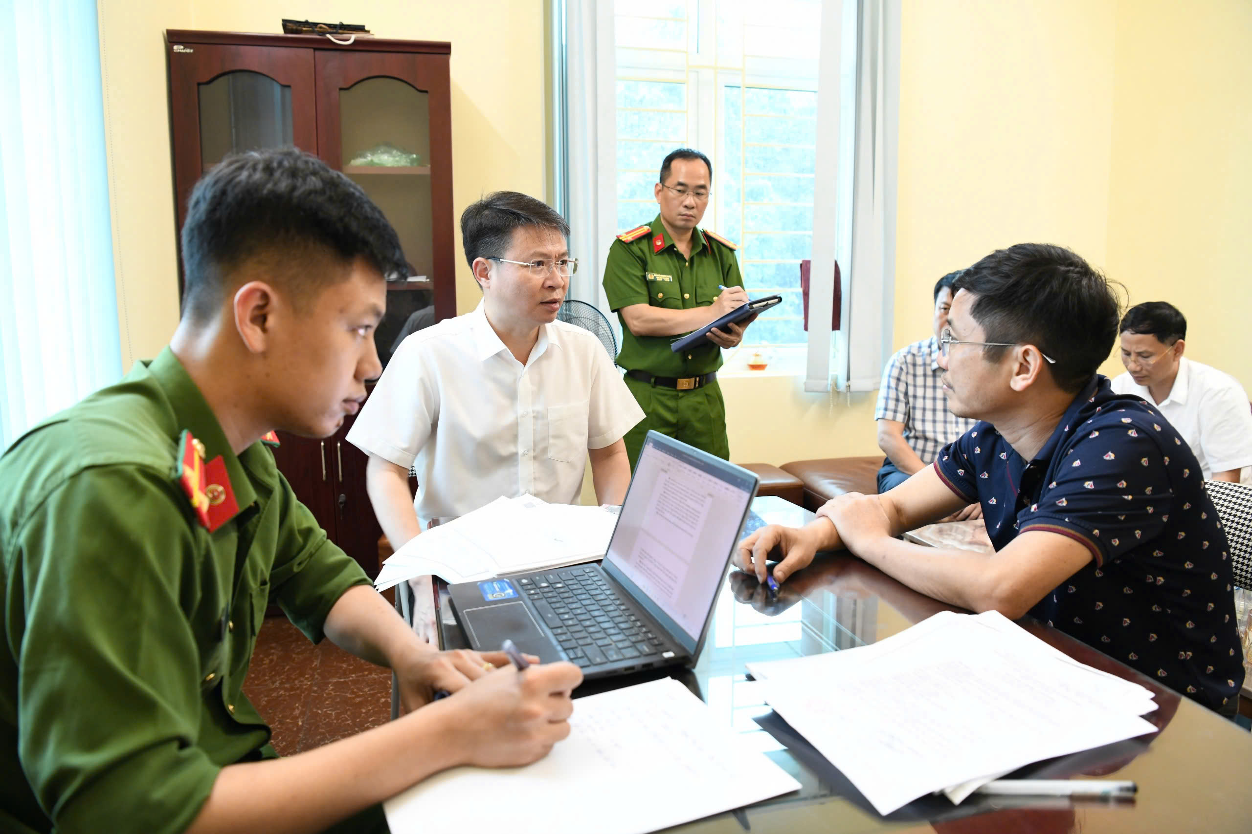 'Công xưởng' sản xuất thực phẩm chức năng giả, thu lời ngàn tỉ- Ảnh 3.